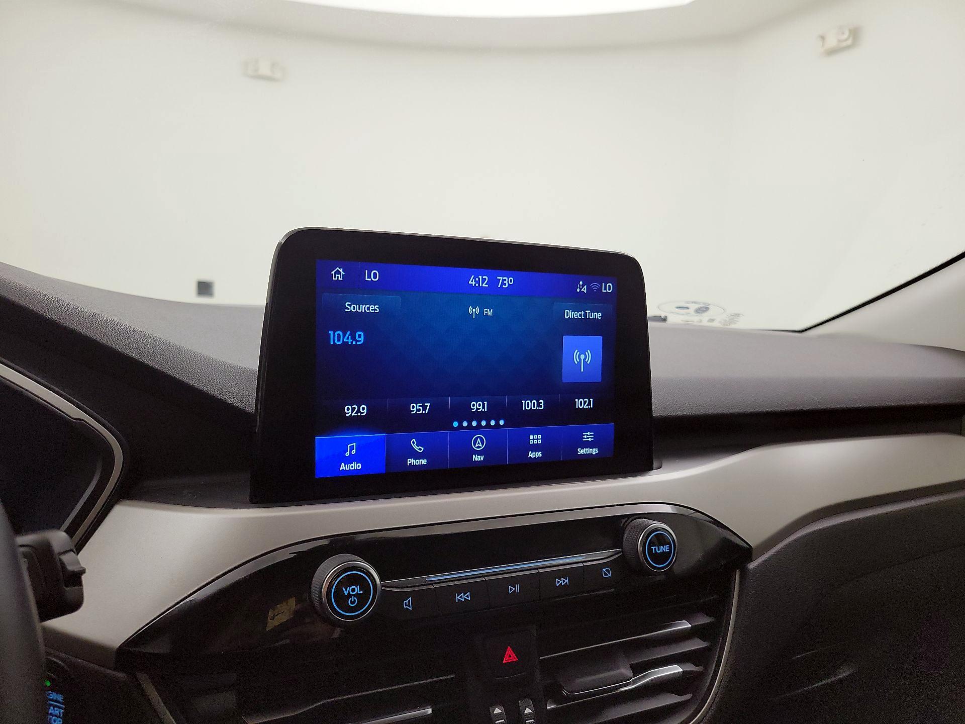 Thumbnail: 2022 Ford Escape - 16