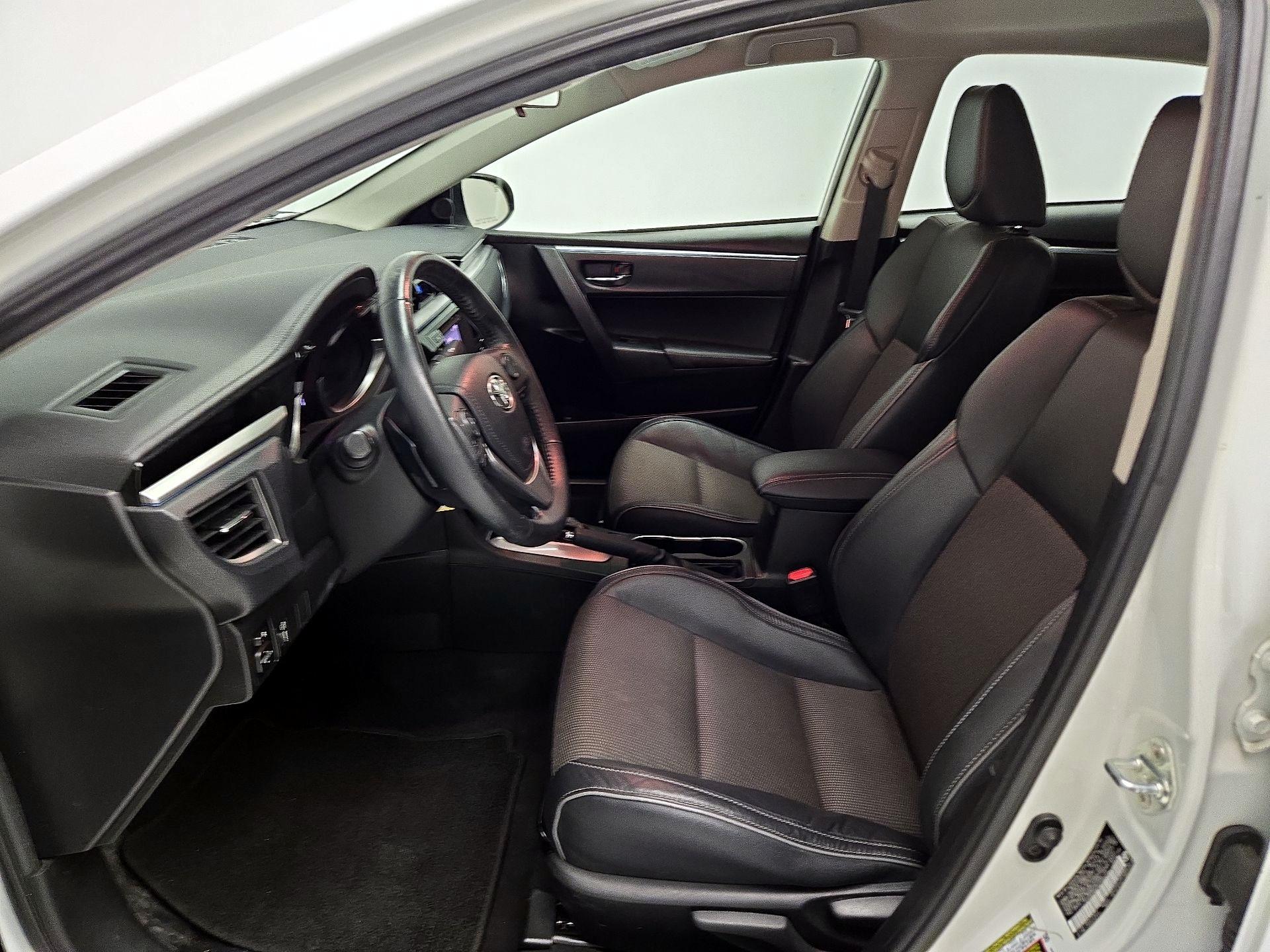 Thumbnail: 2014 Toyota Corolla - 11