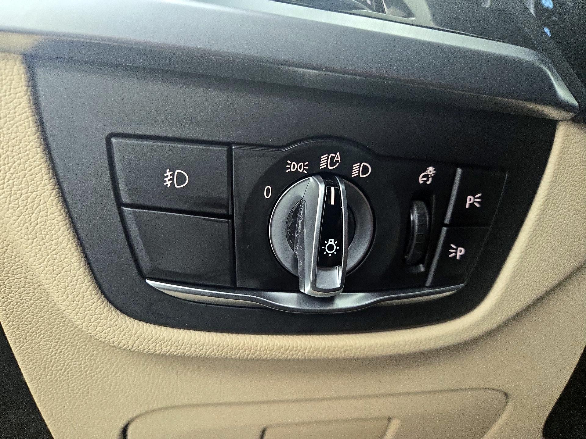 Thumbnail: 2019 BMW X3 - 13