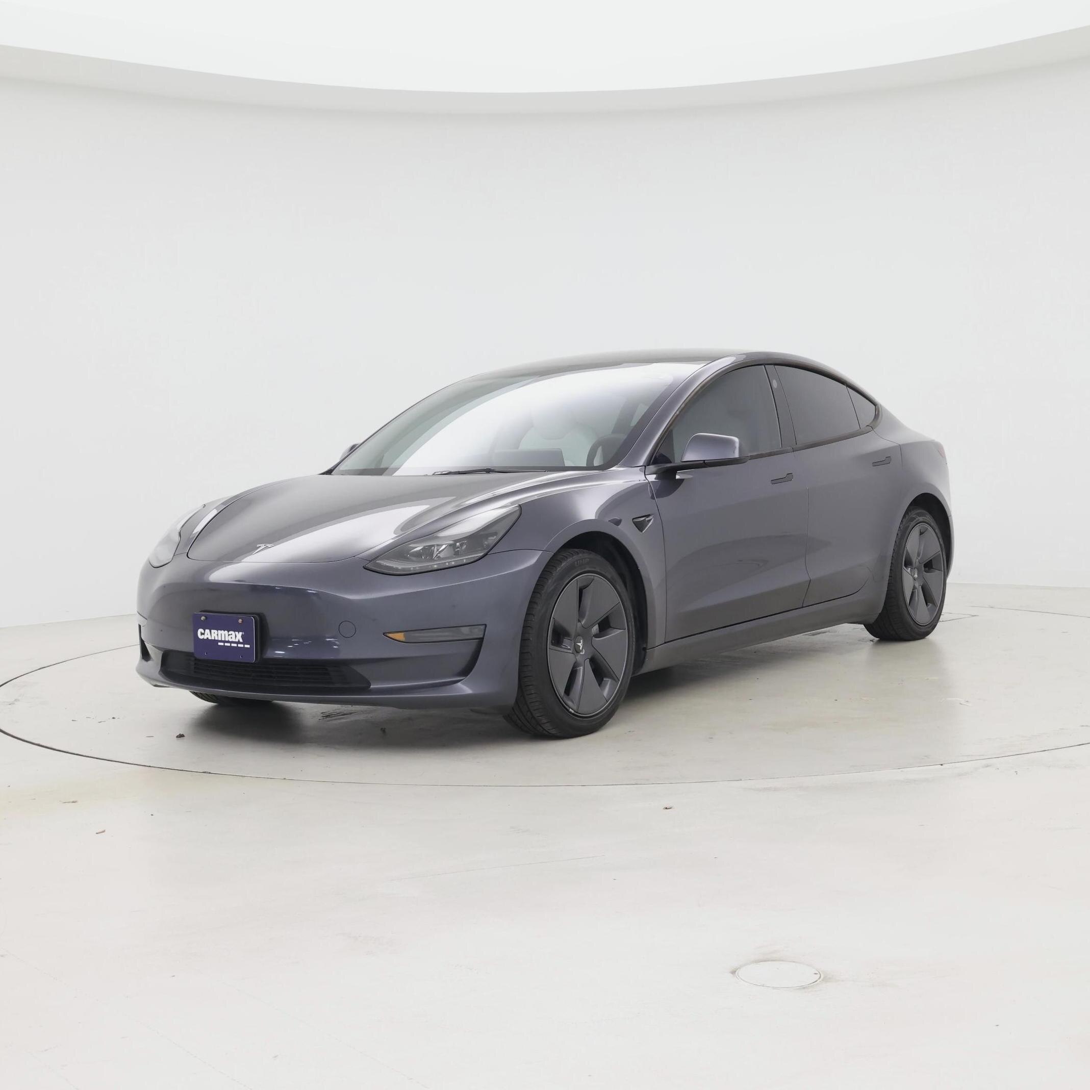 Thumbnail: 2023 Tesla Model 3 - 4