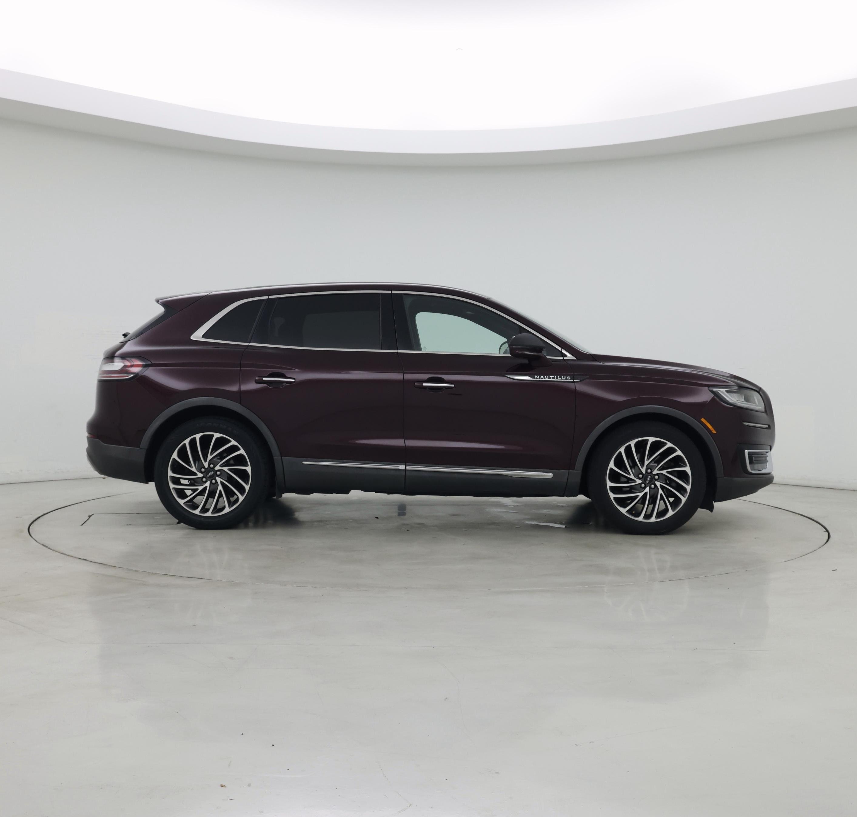 Thumbnail: 2019 Lincoln Nautilus - 7
