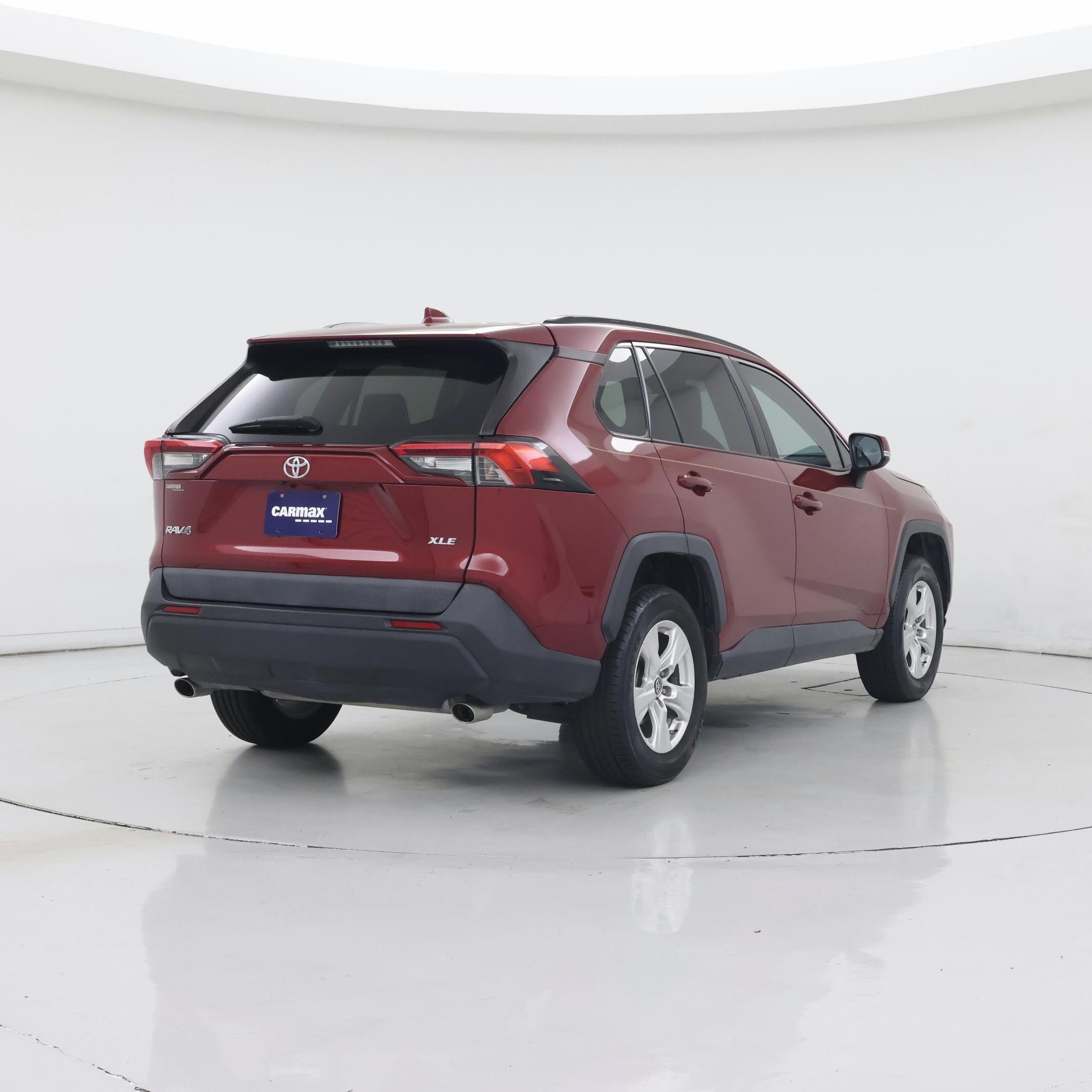 Thumbnail: 2019 Toyota RAV4 - 8