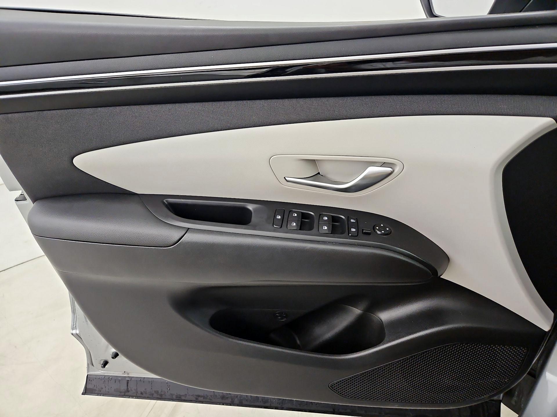 Thumbnail: 2024 Hyundai Tucson - 12