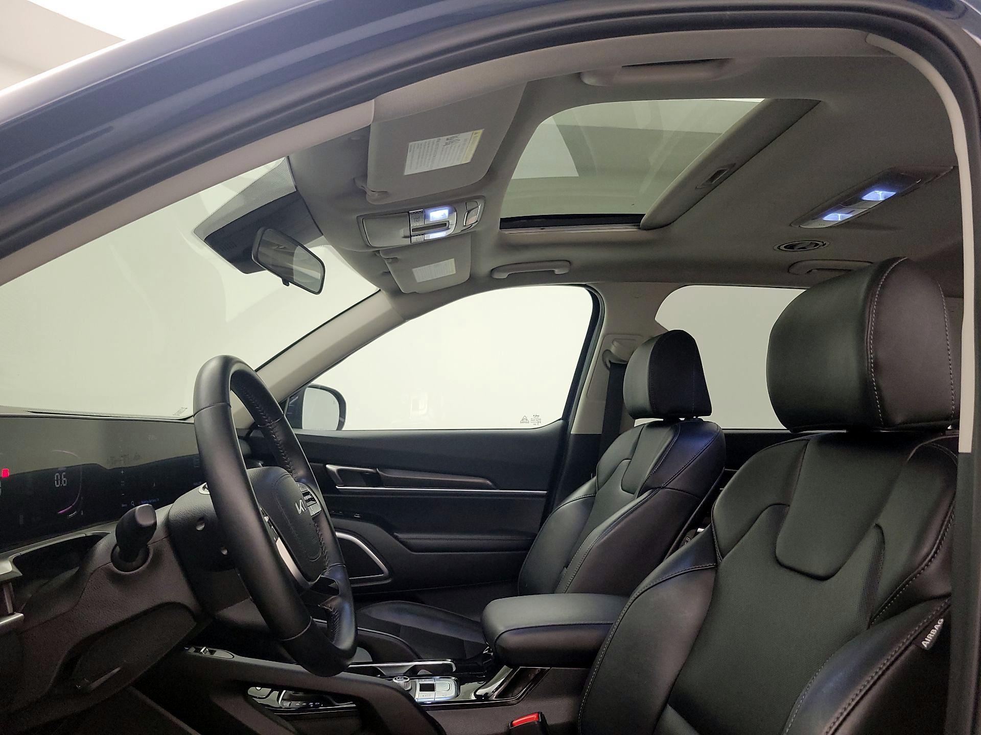 Thumbnail: 2025 Kia Telluride - 19