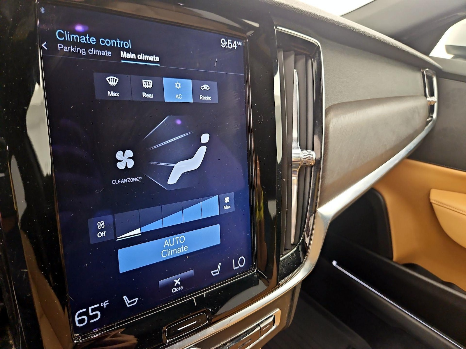 2018 Volvo V90 Cross Country - Photo 16