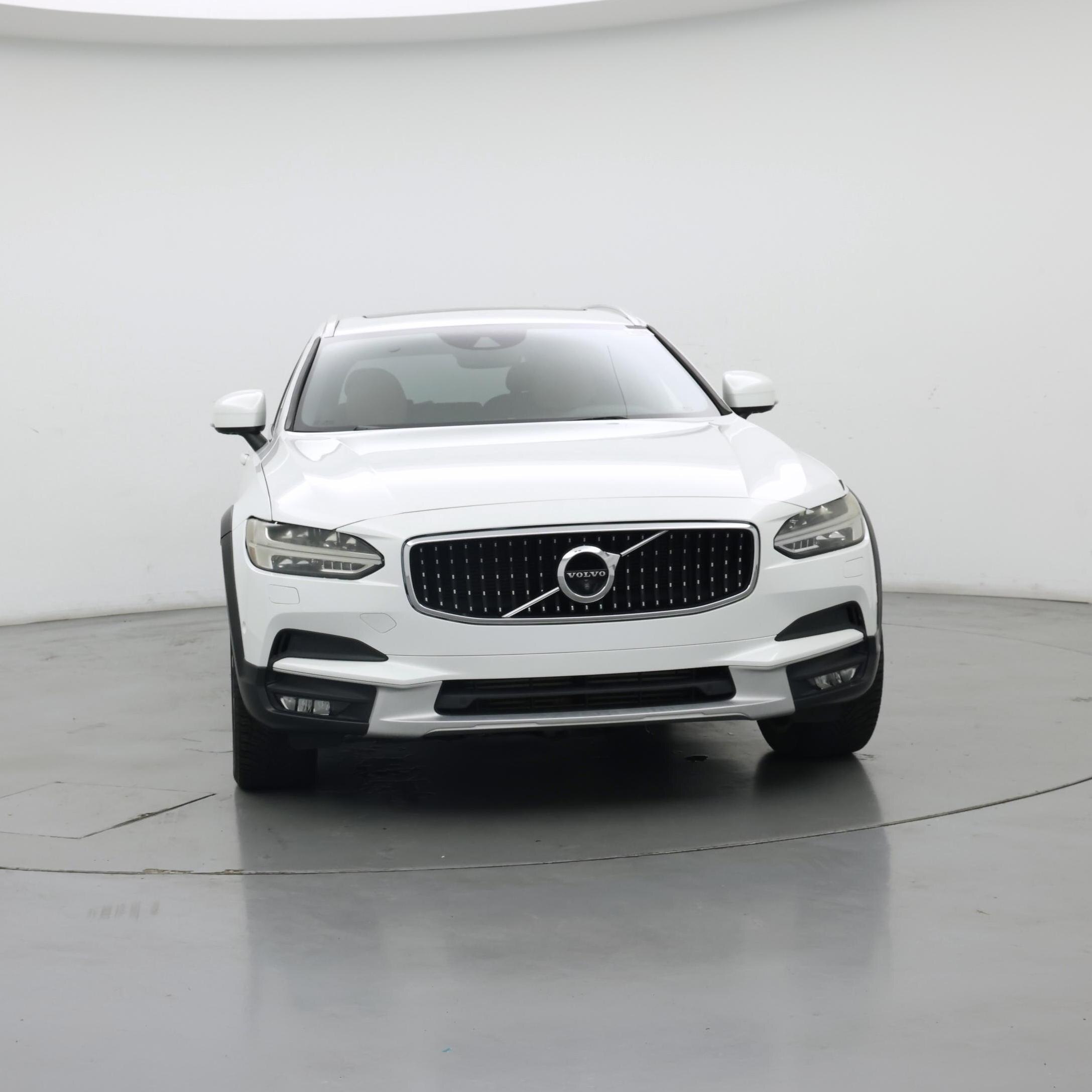 Thumbnail: 2018 Volvo V90 - 5