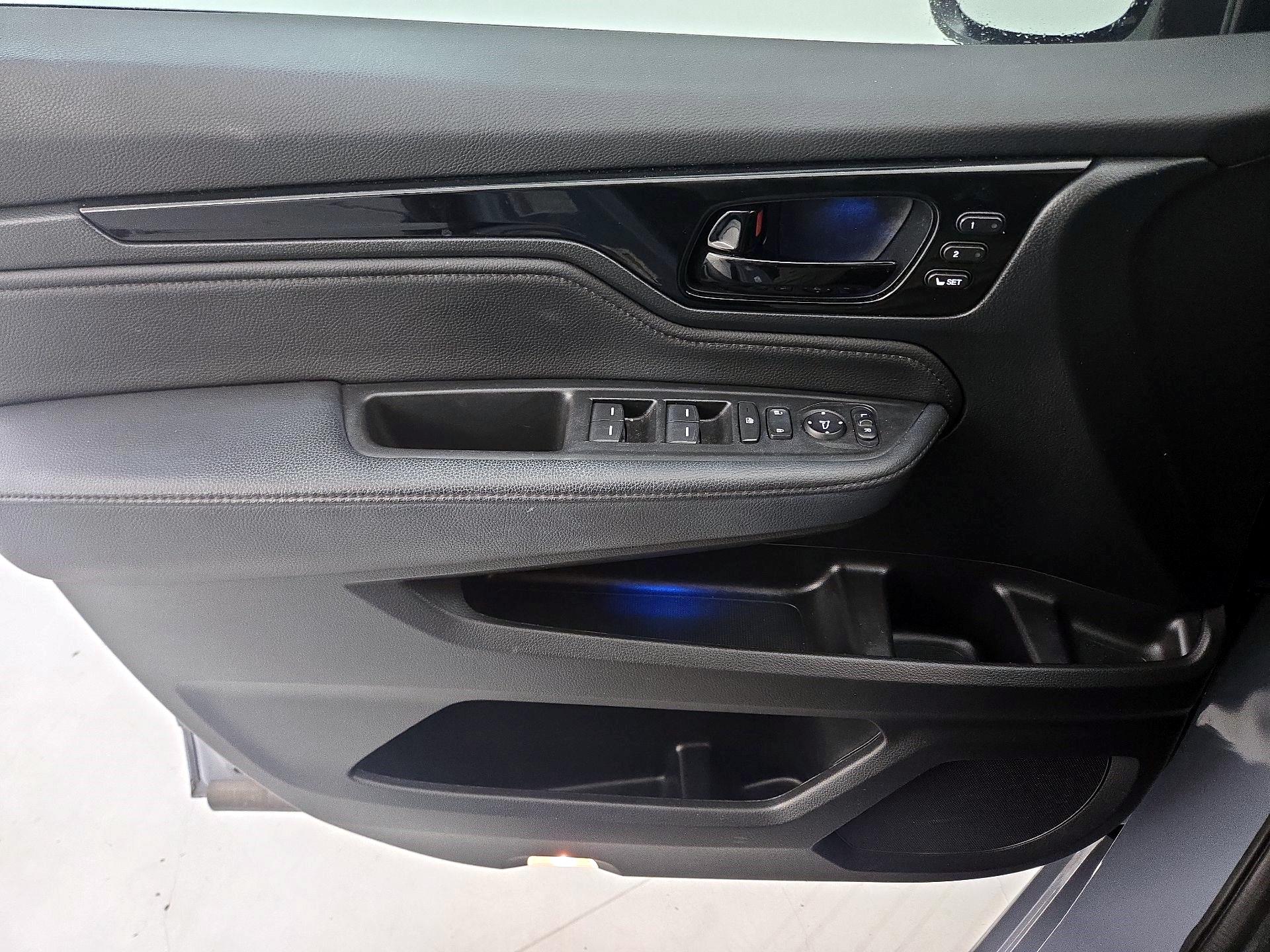 Thumbnail: 2023 Honda Odyssey - 12