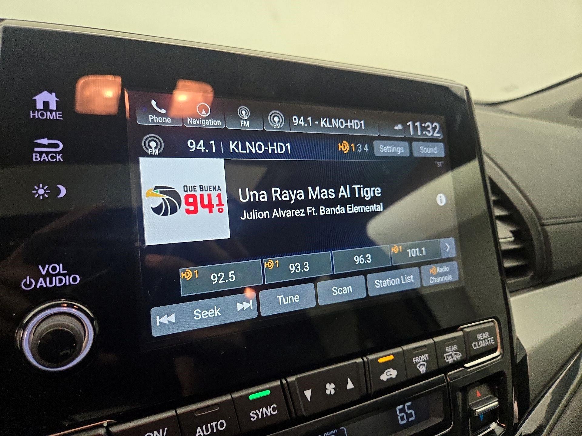 Thumbnail: 2023 Honda Odyssey - 16