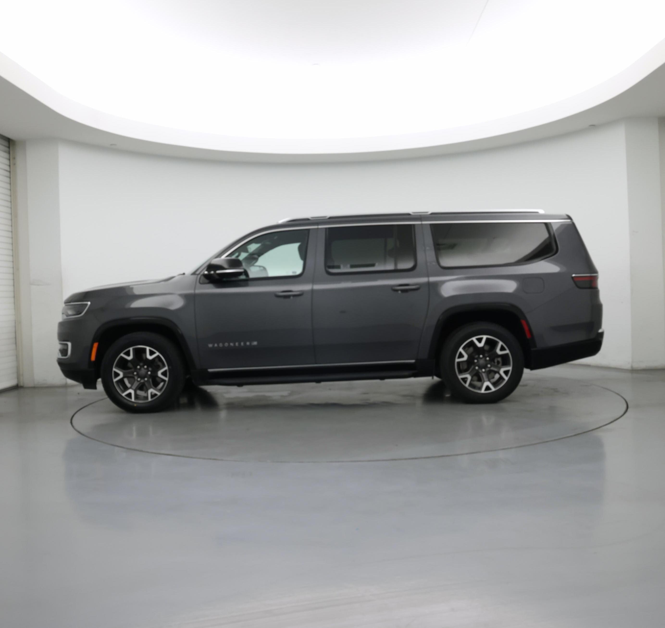 Thumbnail: 2023 Jeep Wagoneer - 3
