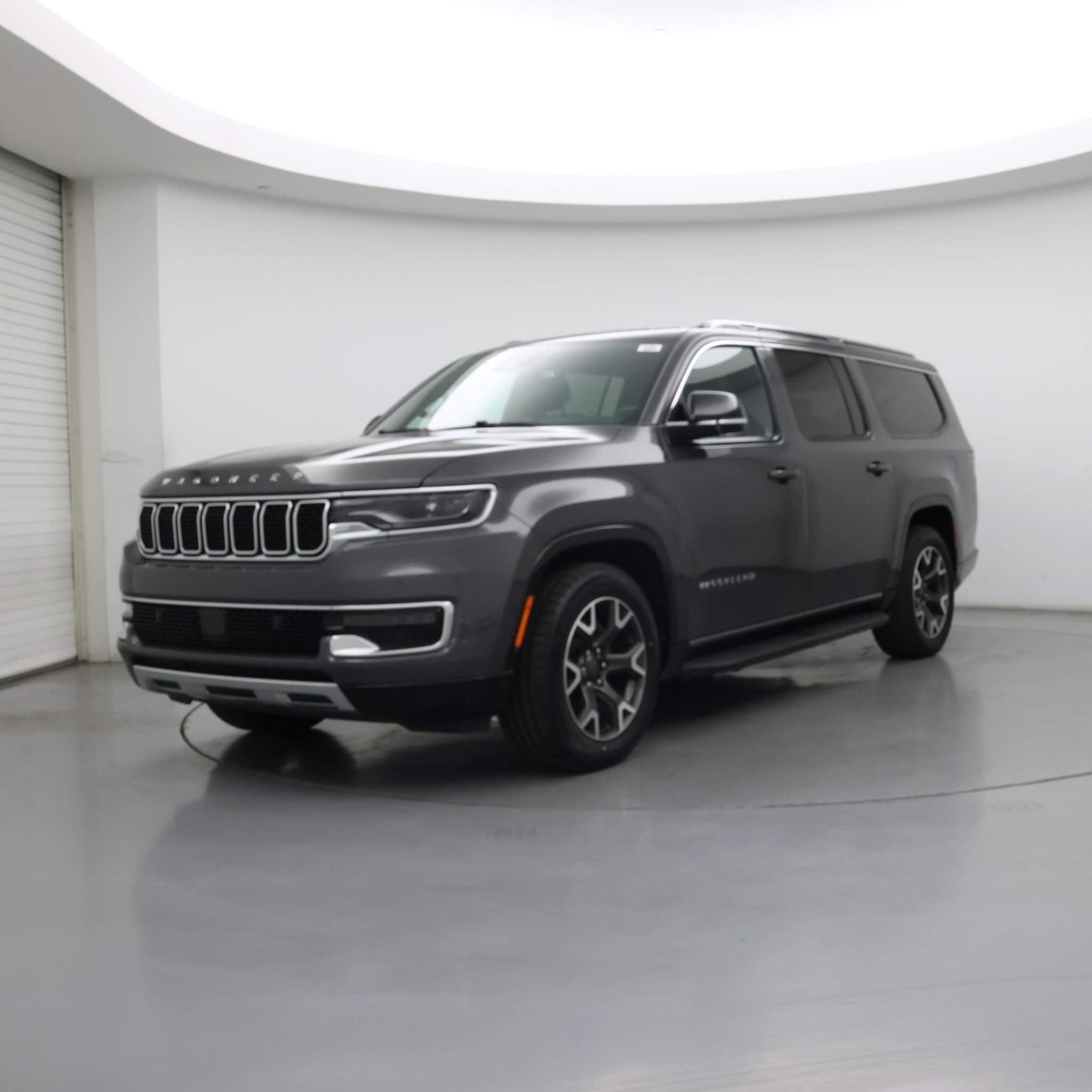 Thumbnail: 2023 Jeep Wagoneer - 4