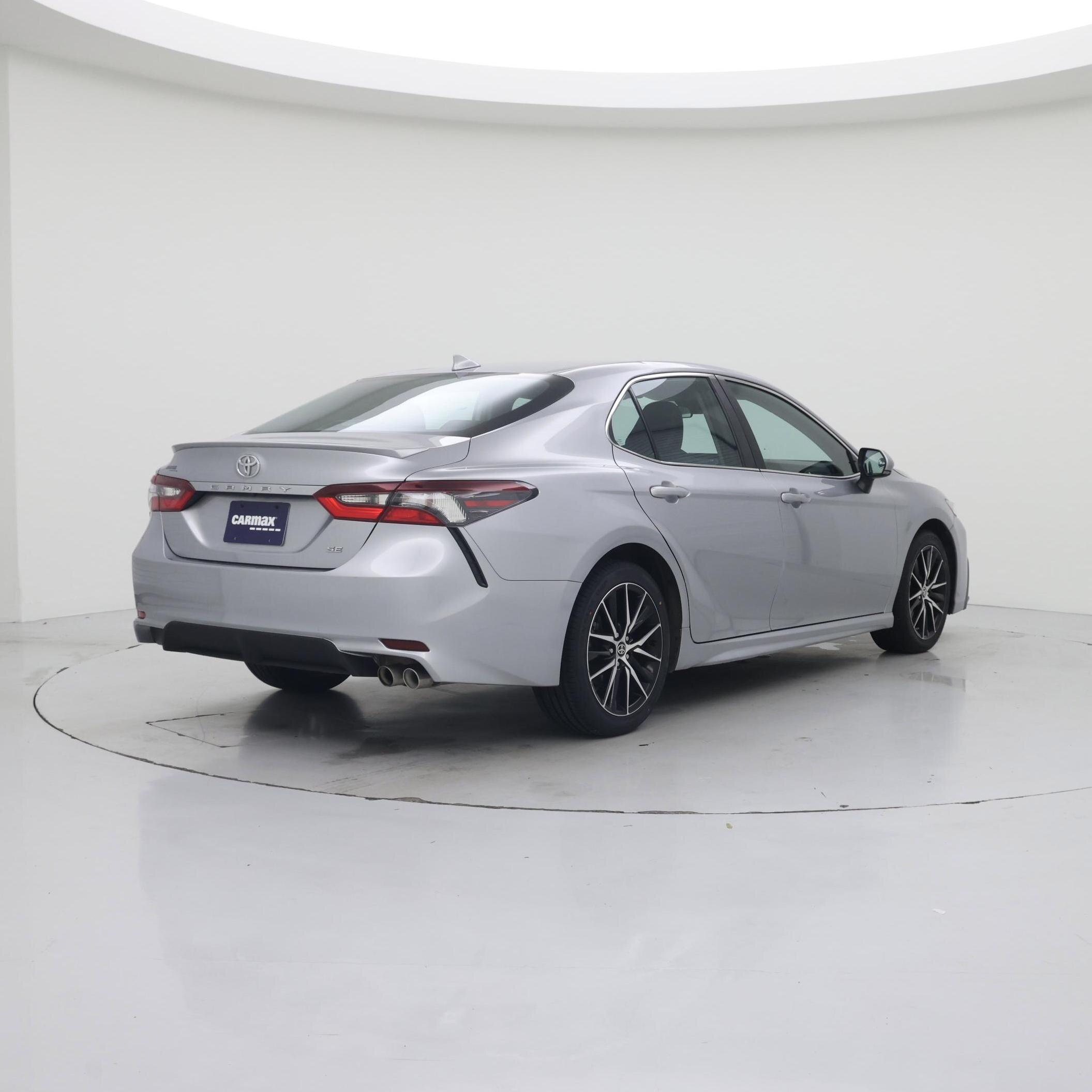 Thumbnail: 2024 Toyota Camry - 8