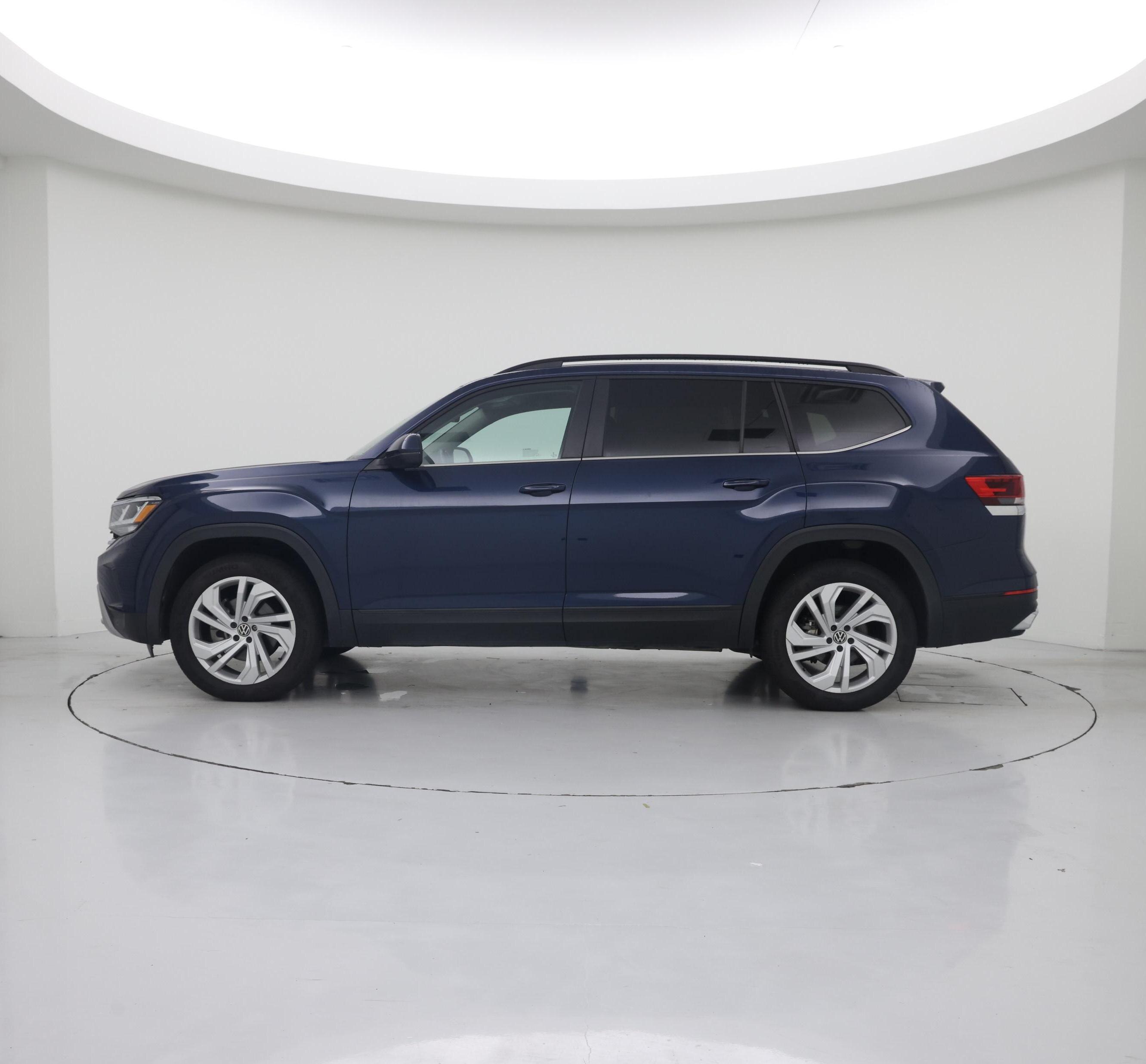 Thumbnail: 2022 Volkswagen Atlas - 3