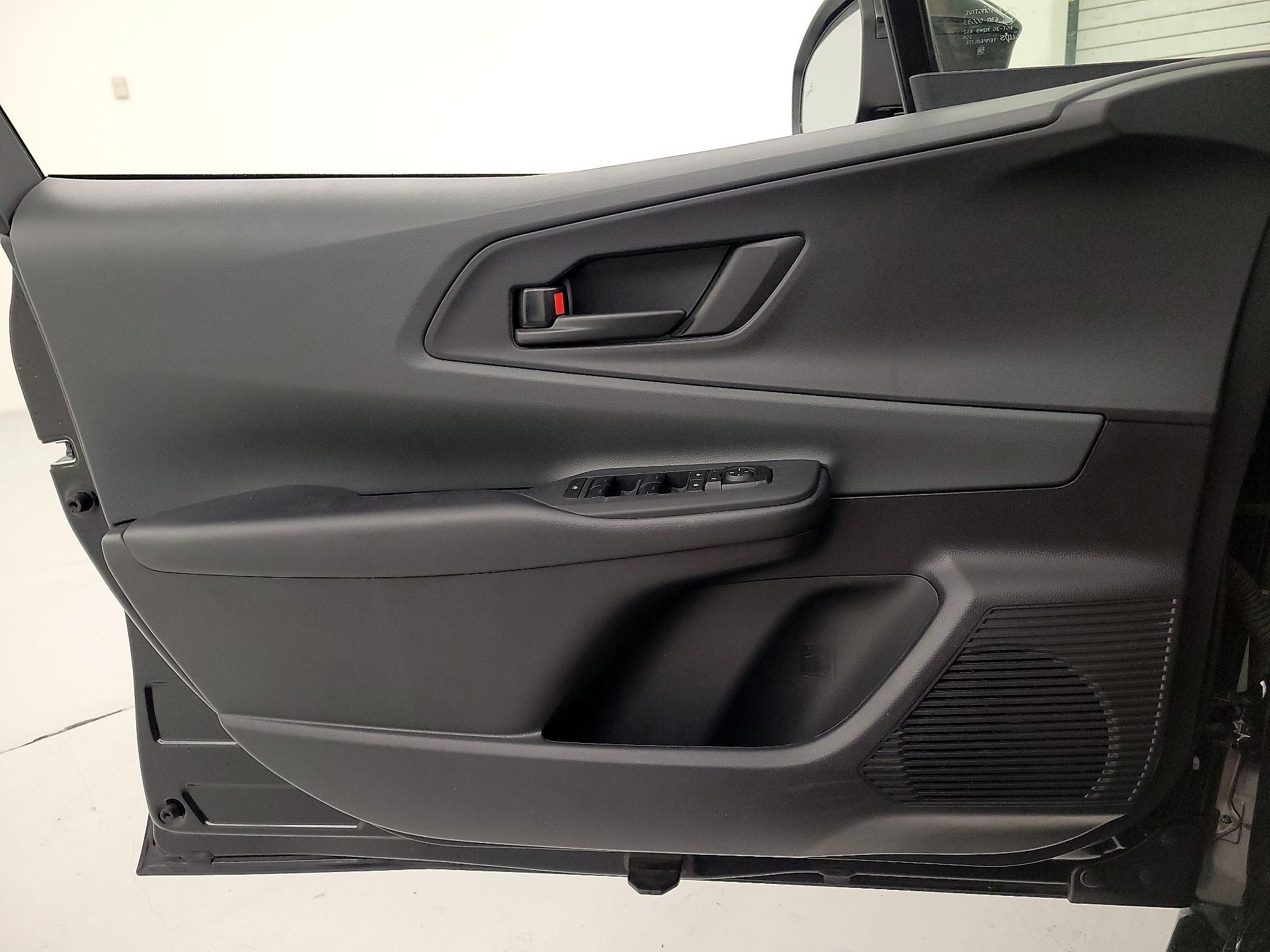 Thumbnail: 2025 Toyota Prius - 12