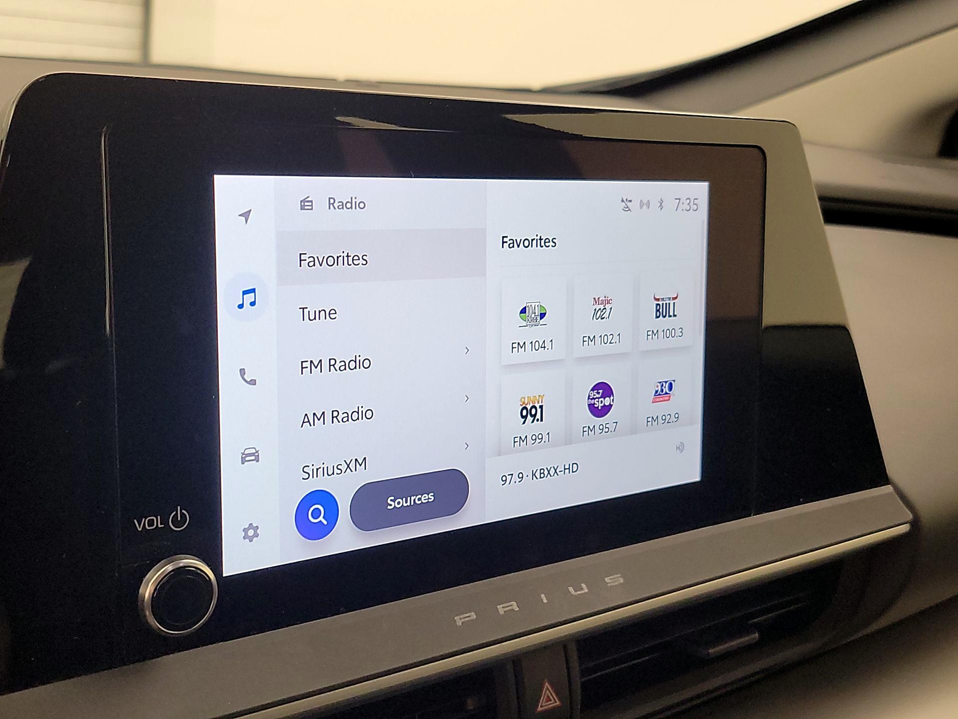 Thumbnail: 2025 Toyota Prius - 15