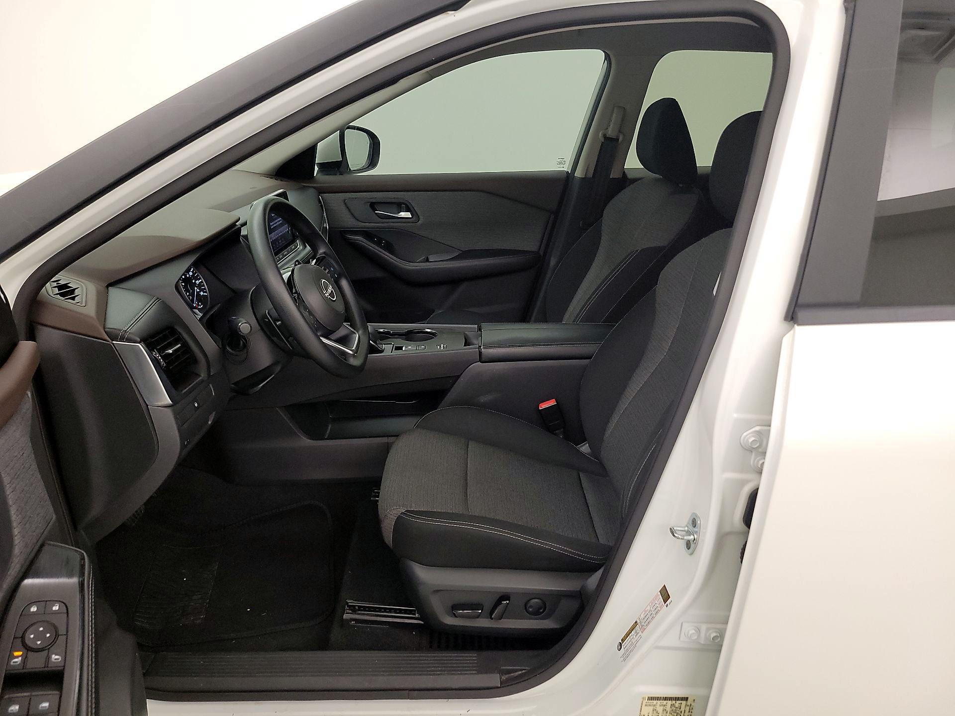 Thumbnail: 2023 Nissan Rogue - 11