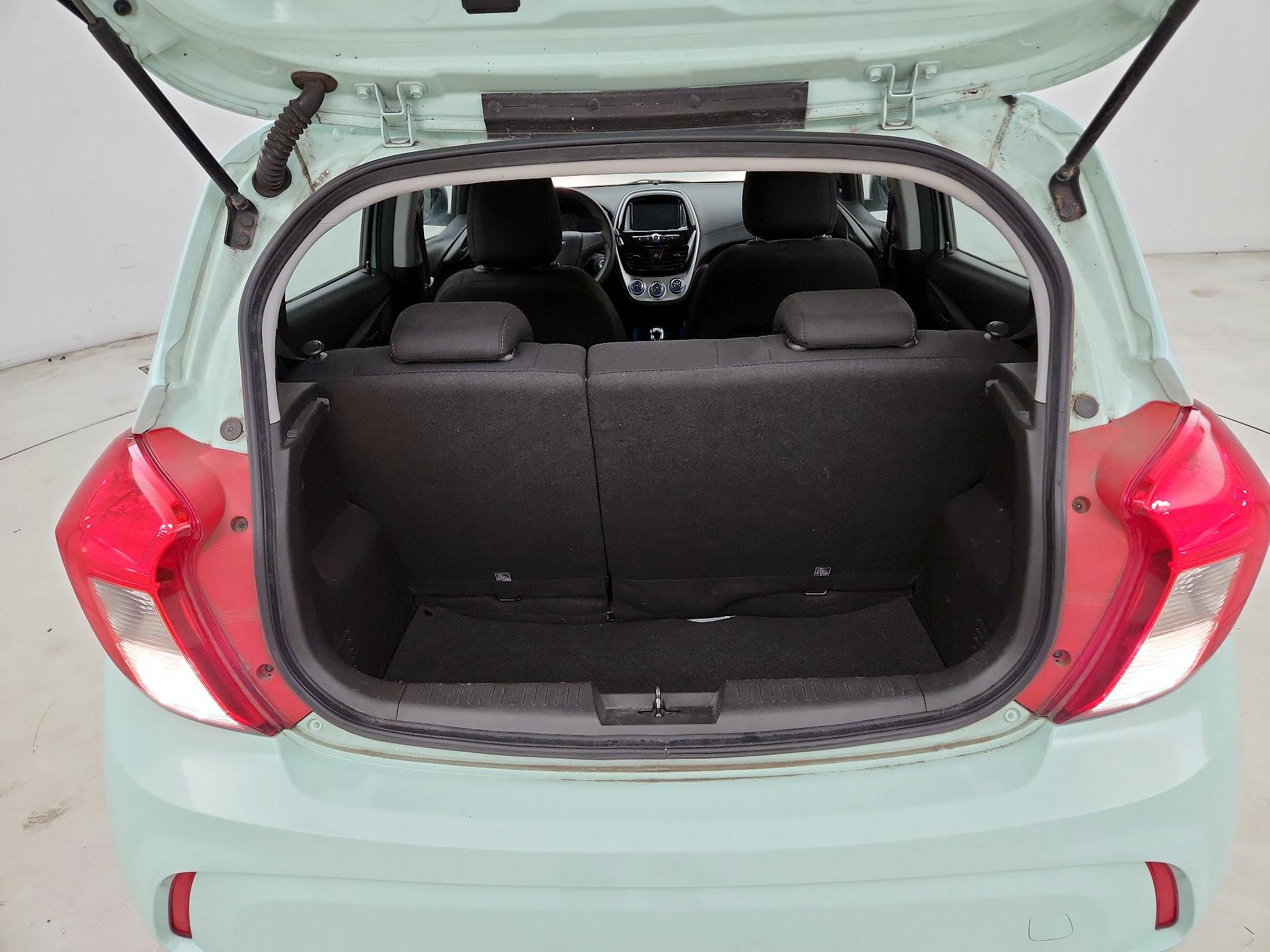 Thumbnail: 2018 Chevrolet Spark - 20