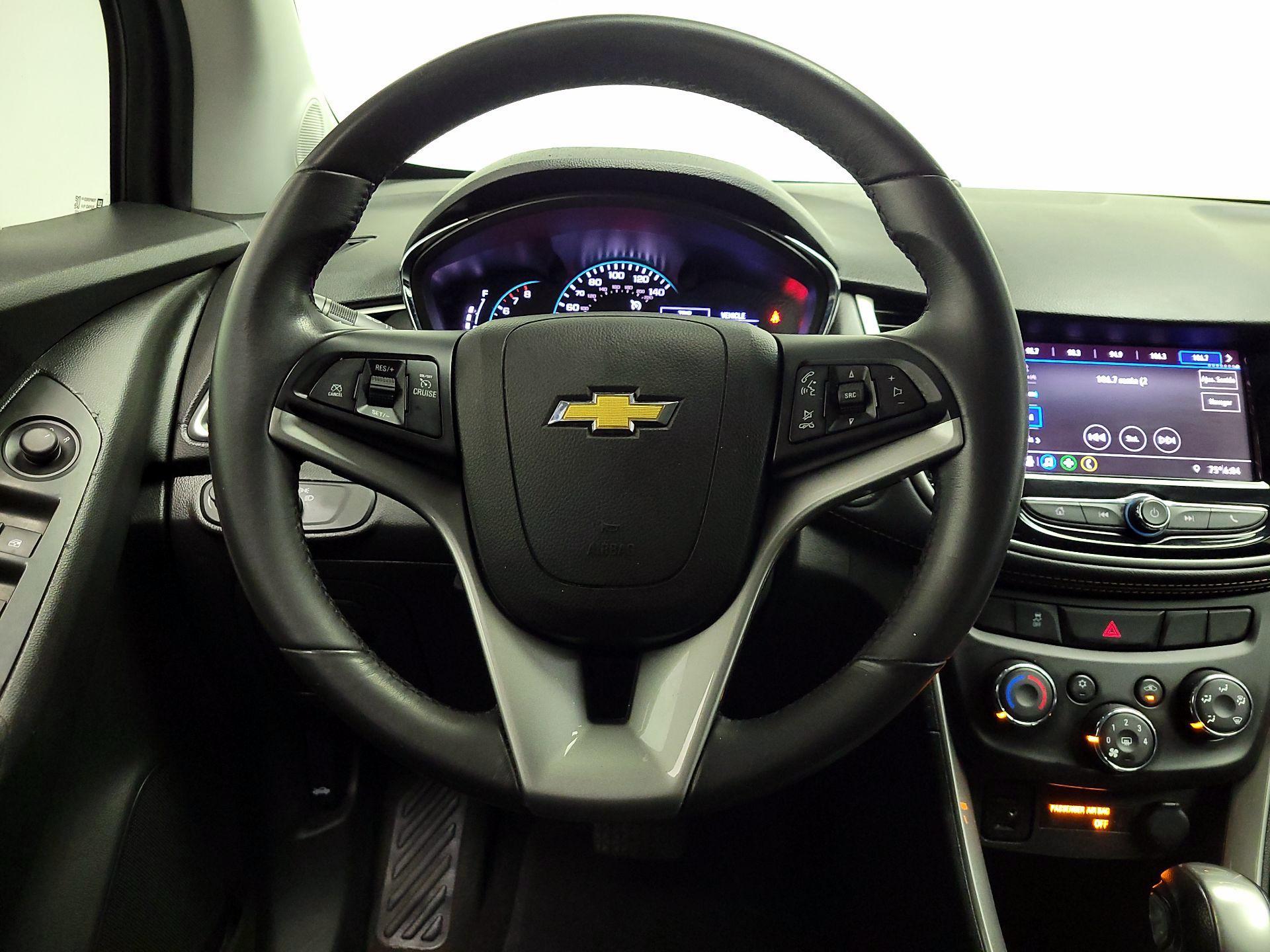 Thumbnail: 2020 Chevrolet Trax - 10