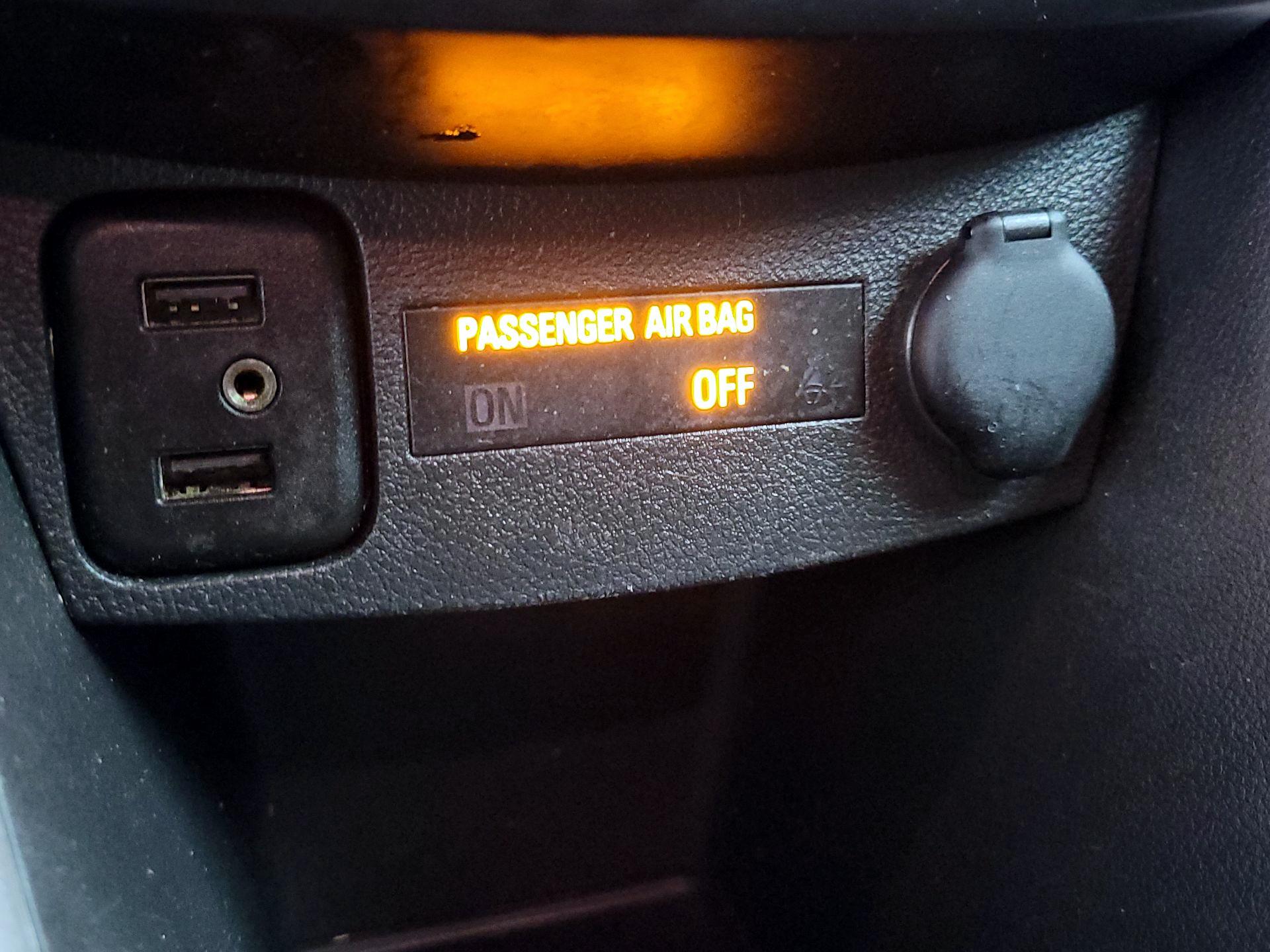 Thumbnail: 2020 Chevrolet Trax - 18