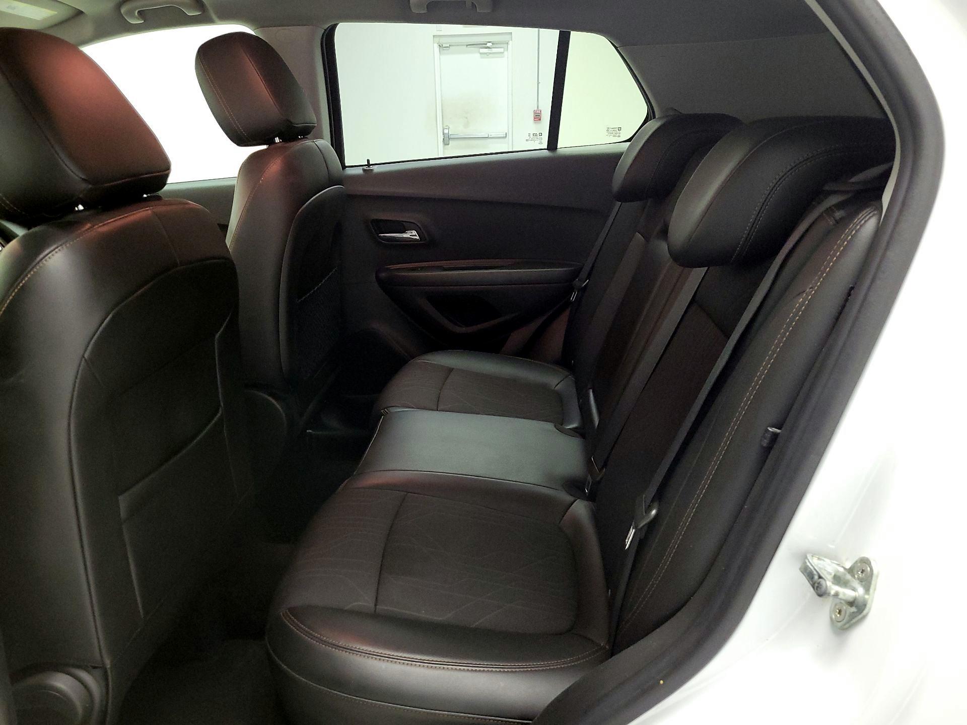 Thumbnail: 2020 Chevrolet Trax - 19