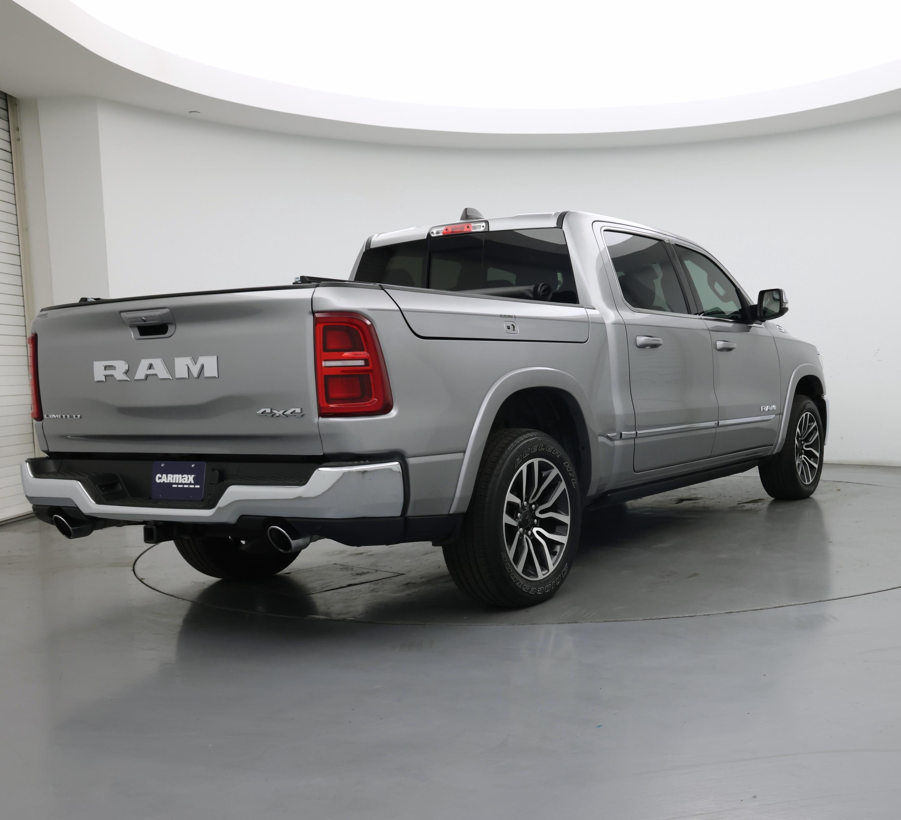 Thumbnail: 2025 RAM 1500 - 8
