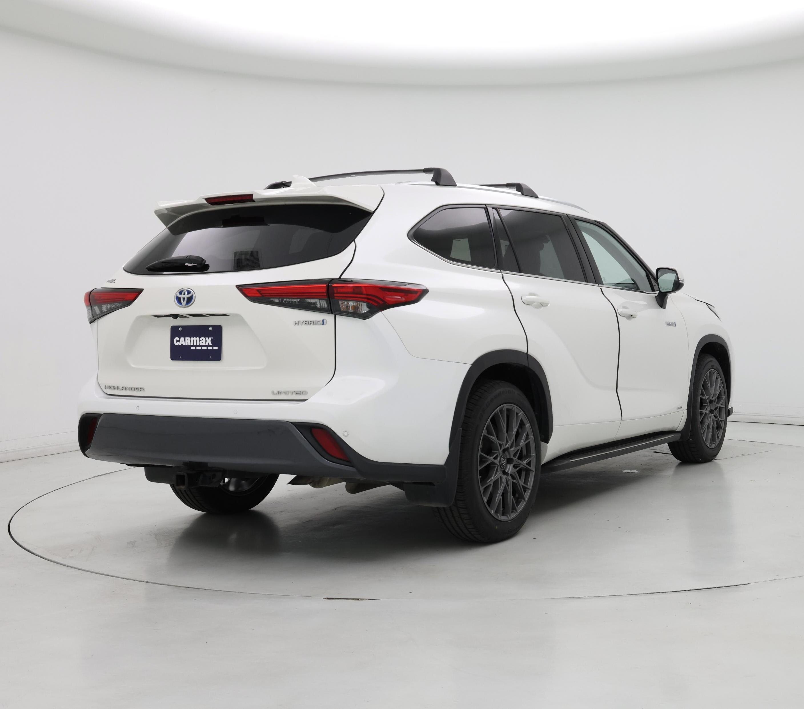 Thumbnail: 2021 Toyota Highlander - 8