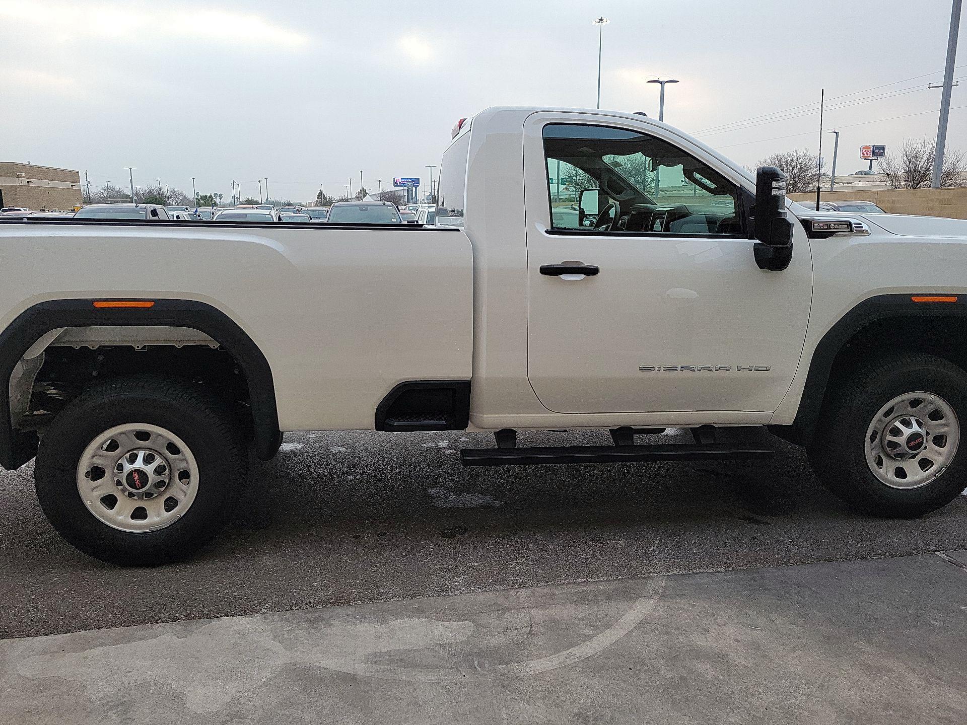 Thumbnail: 2025 GMC Sierra 3500 - 4