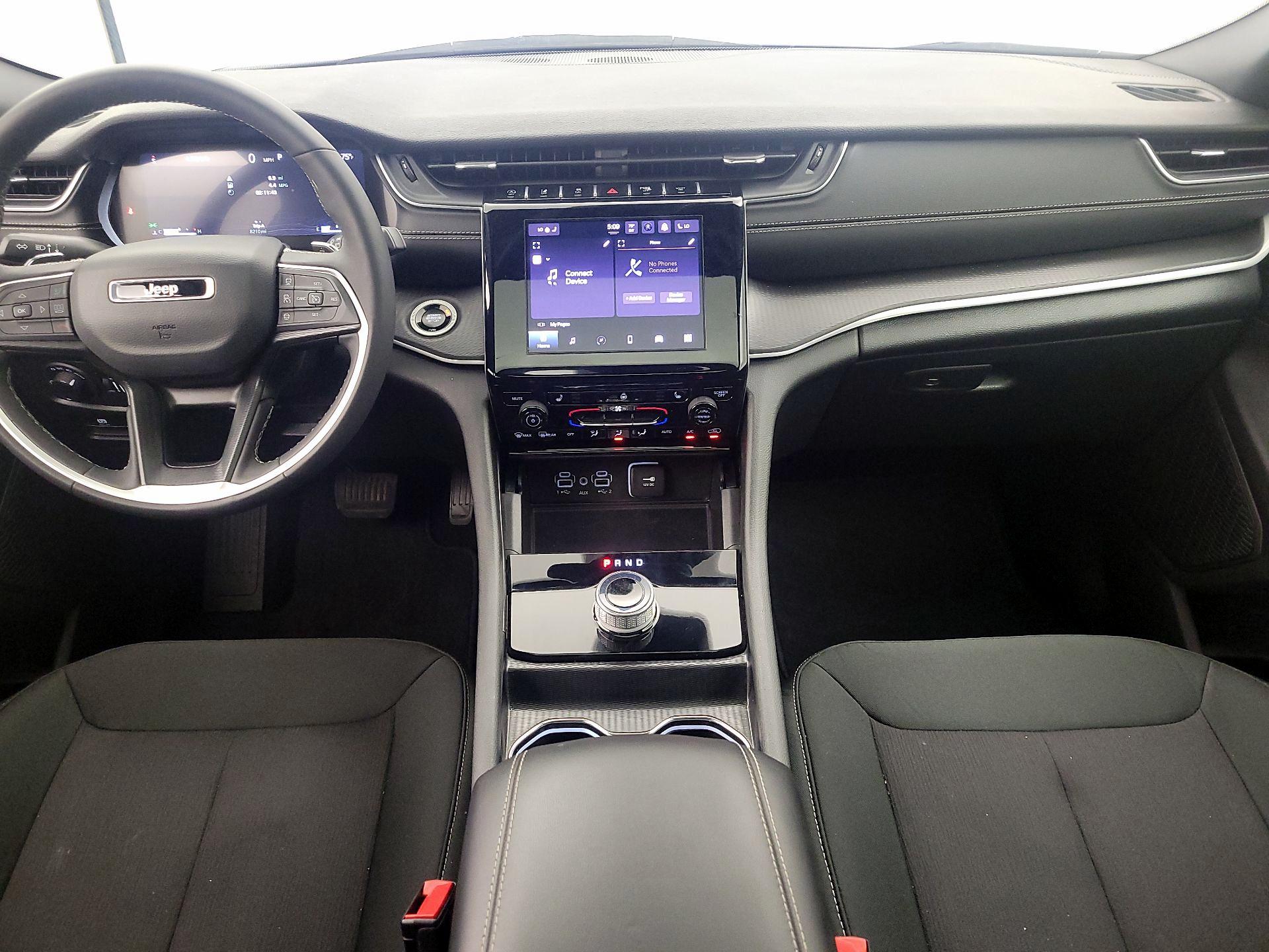 Thumbnail: 2025 Jeep Grand Cherokee - 9