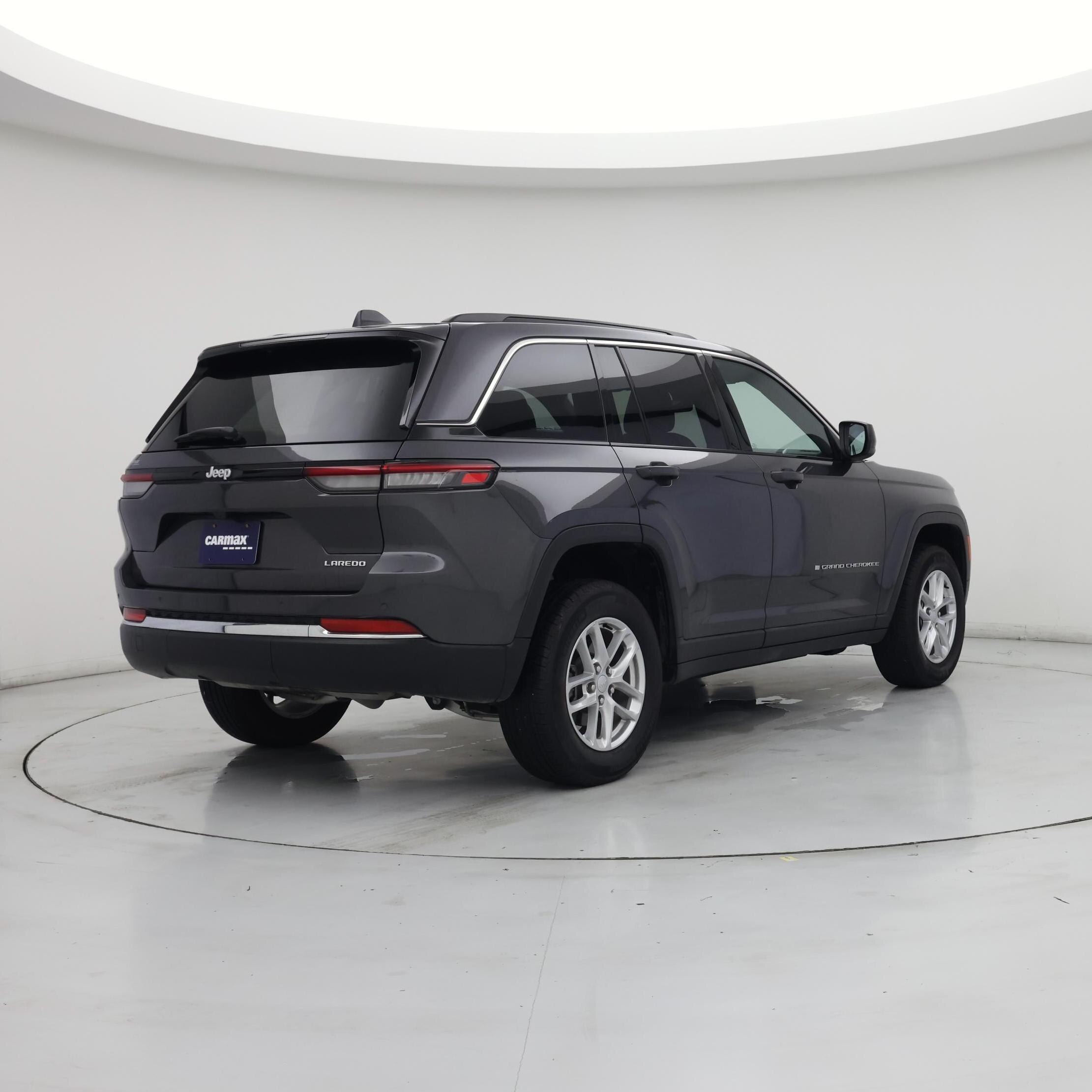 Thumbnail: 2025 Jeep Grand Cherokee - 8