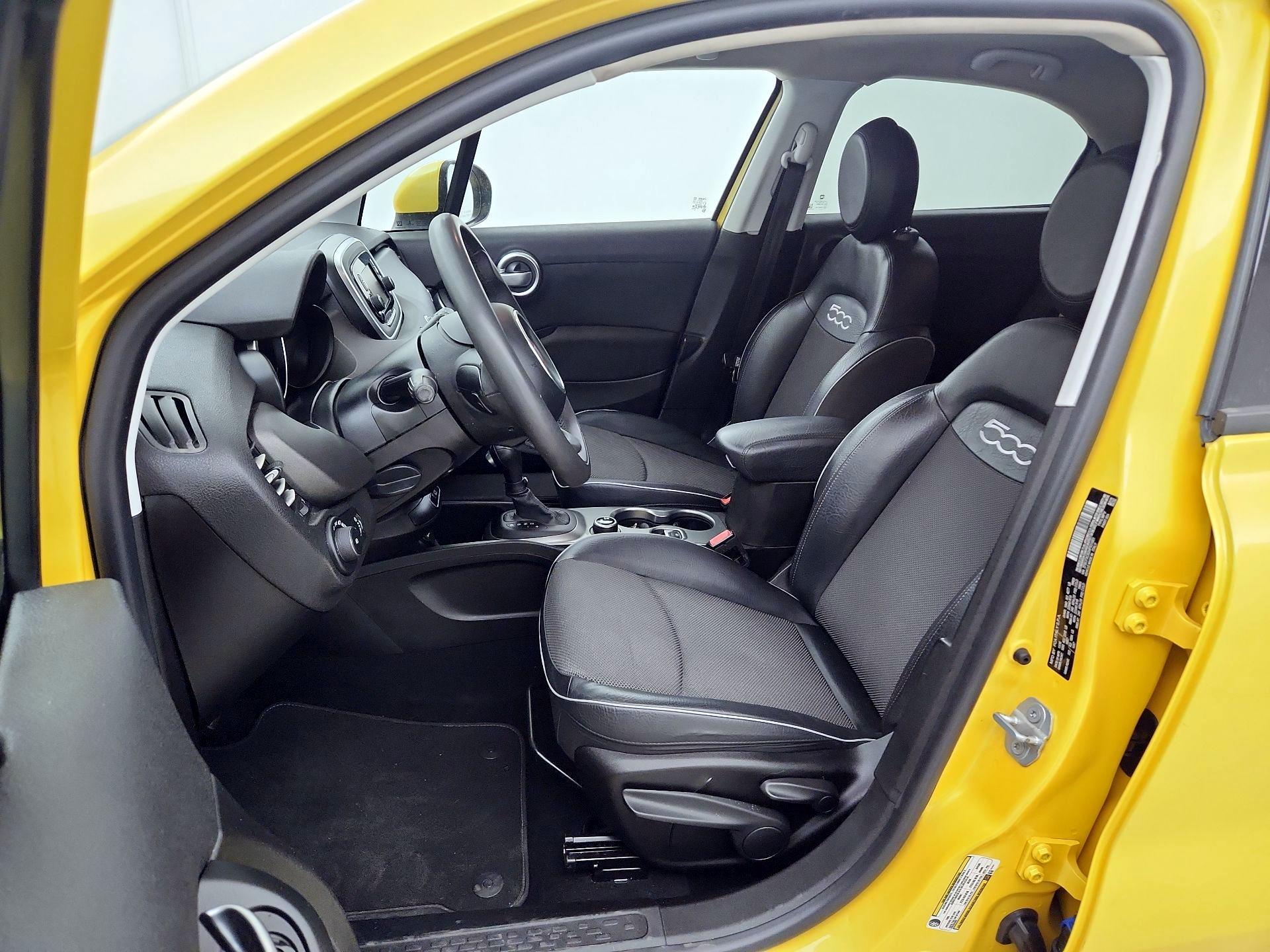 Thumbnail: 2017 Fiat 500X - 11