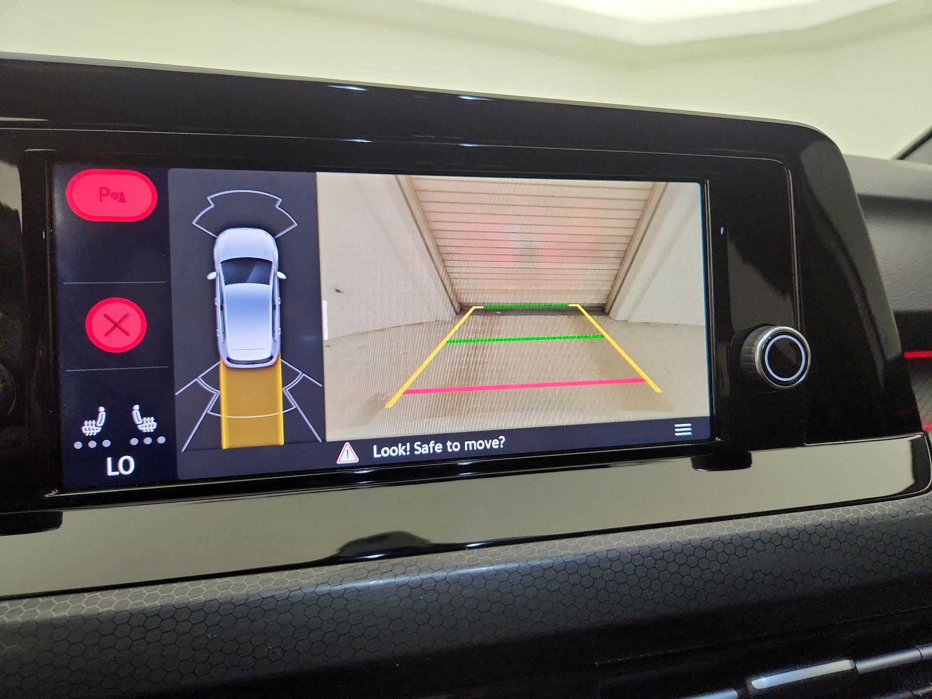 Thumbnail: 2024 Volkswagen Golf - 12