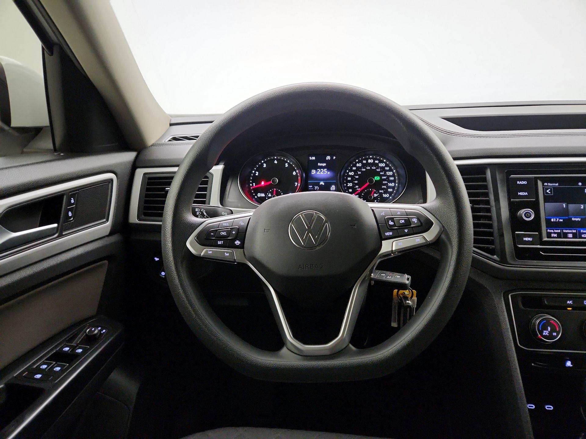 Thumbnail: 2021 Volkswagen Atlas - 10