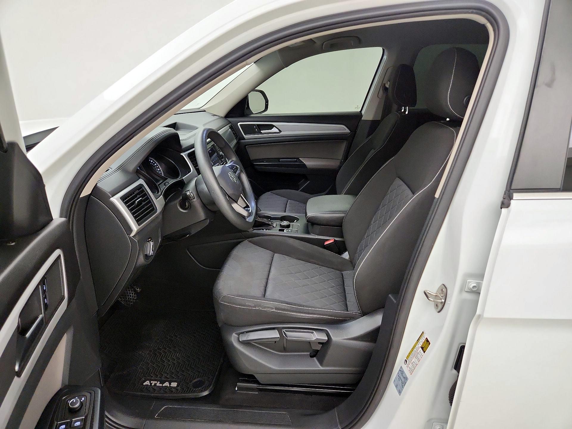 Thumbnail: 2021 Volkswagen Atlas - 11