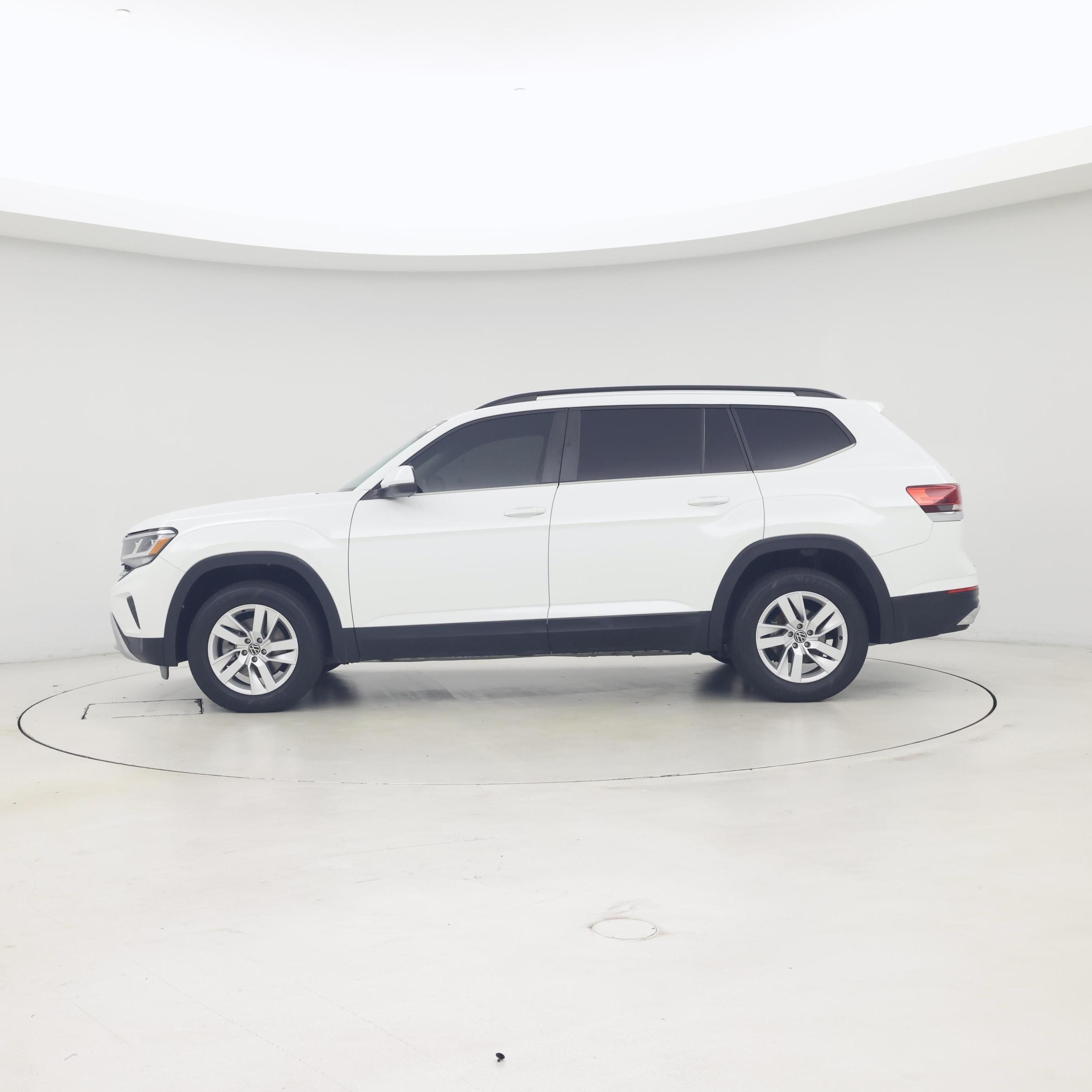 Thumbnail: 2021 Volkswagen Atlas - 3