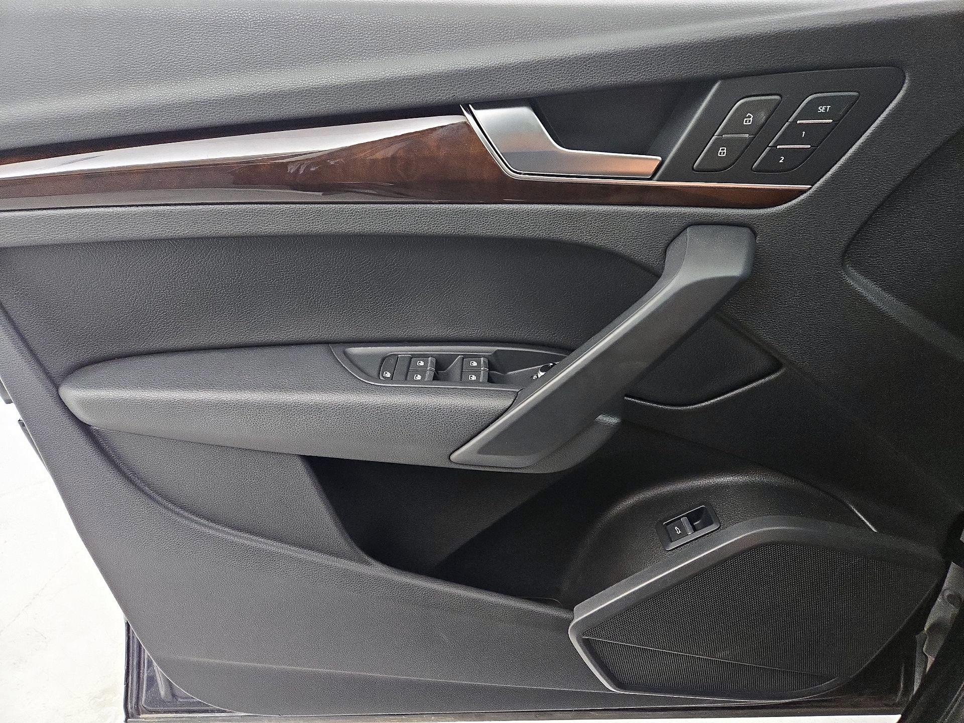 Thumbnail: 2018 Audi Q5 - 12