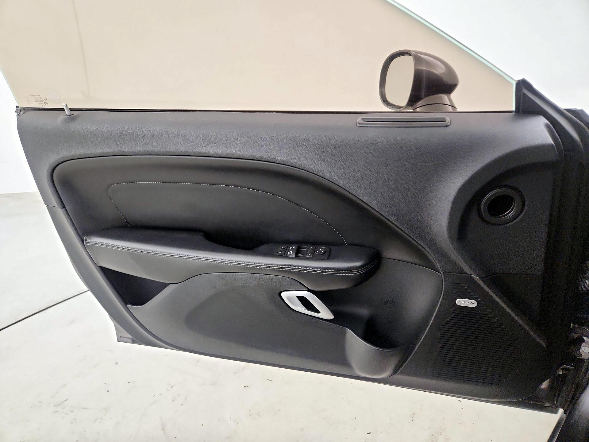 Thumbnail: 2015 Dodge Challenger - 12