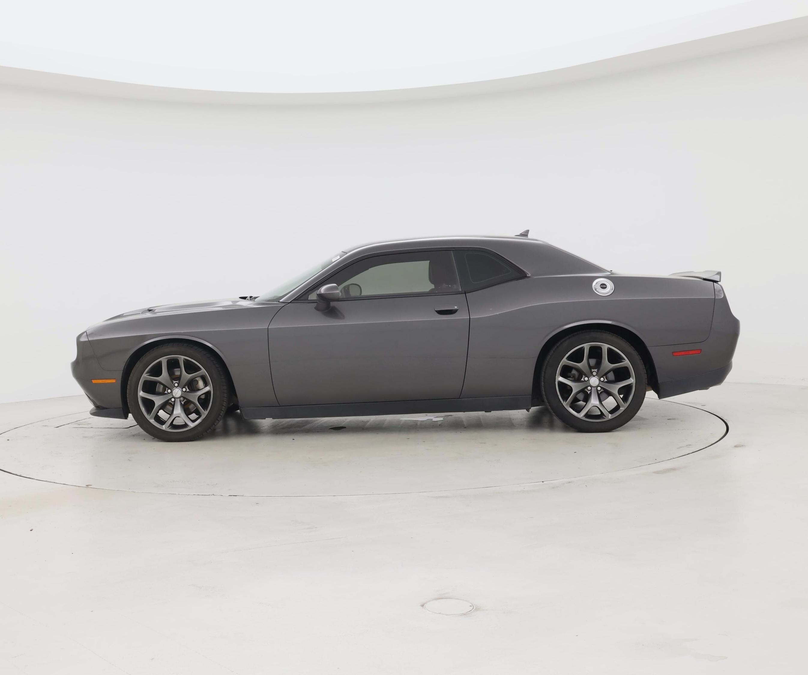 Thumbnail: 2015 Dodge Challenger - 3