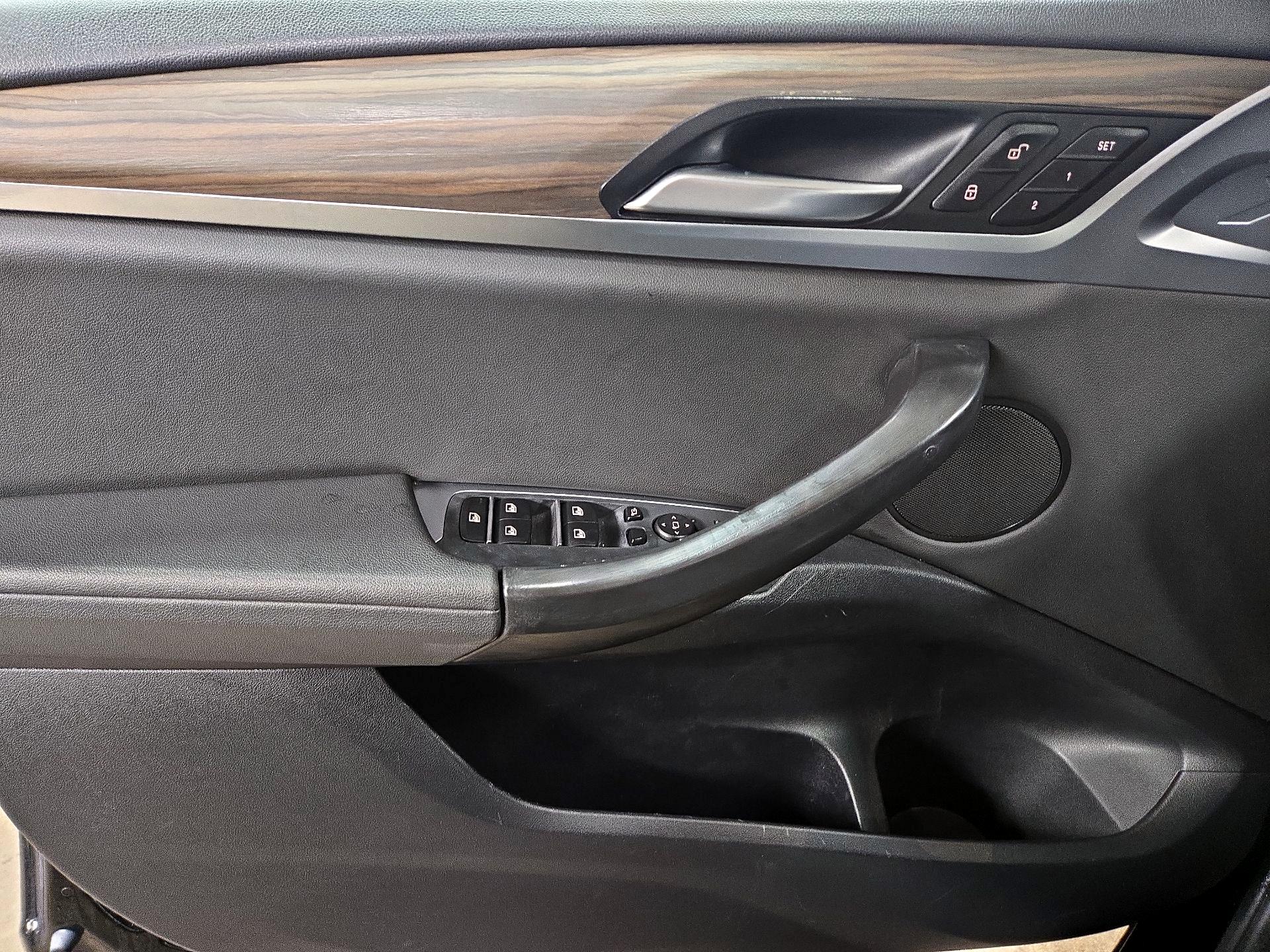 Thumbnail: 2019 BMW X3 - 12