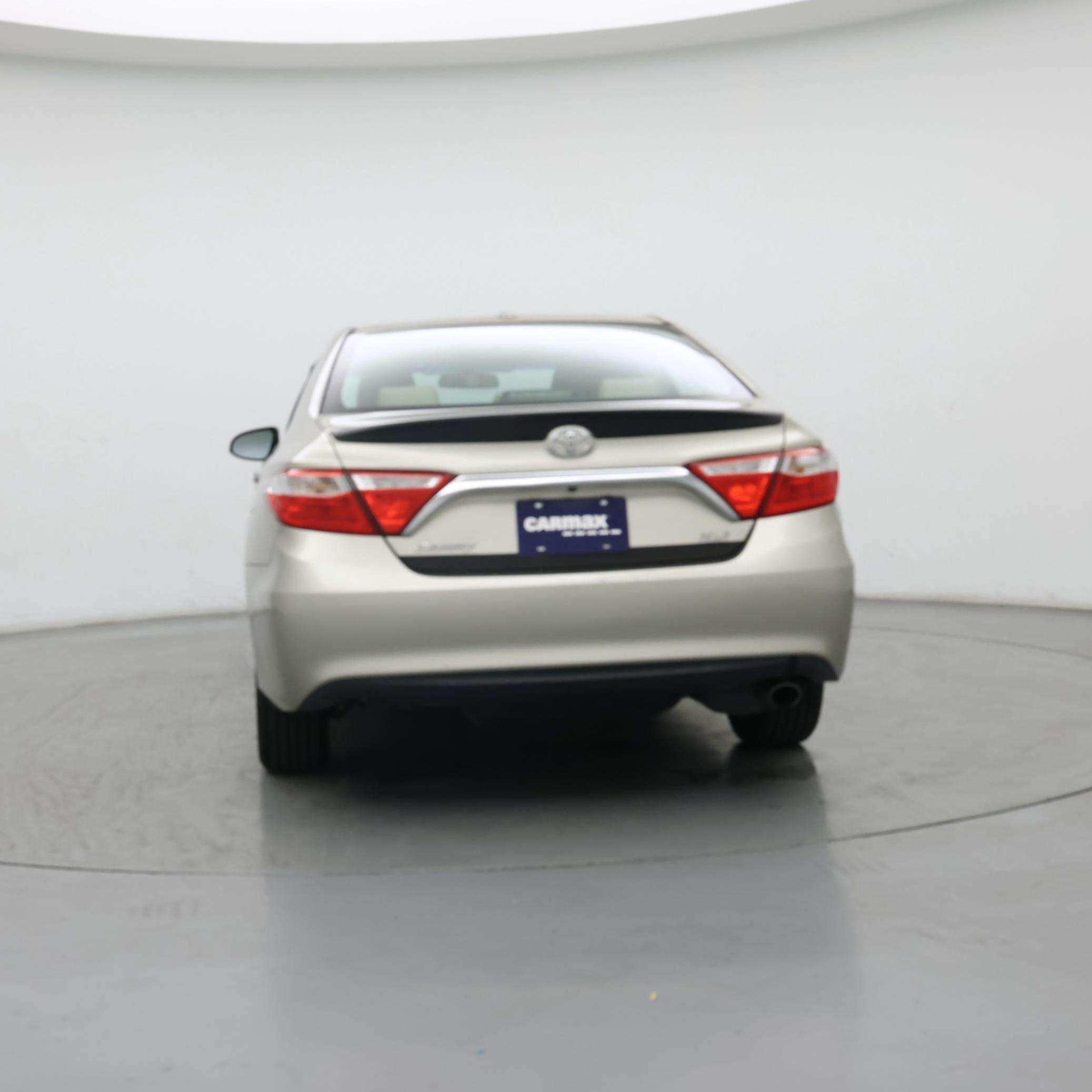Thumbnail: 2015 Toyota Camry - 6