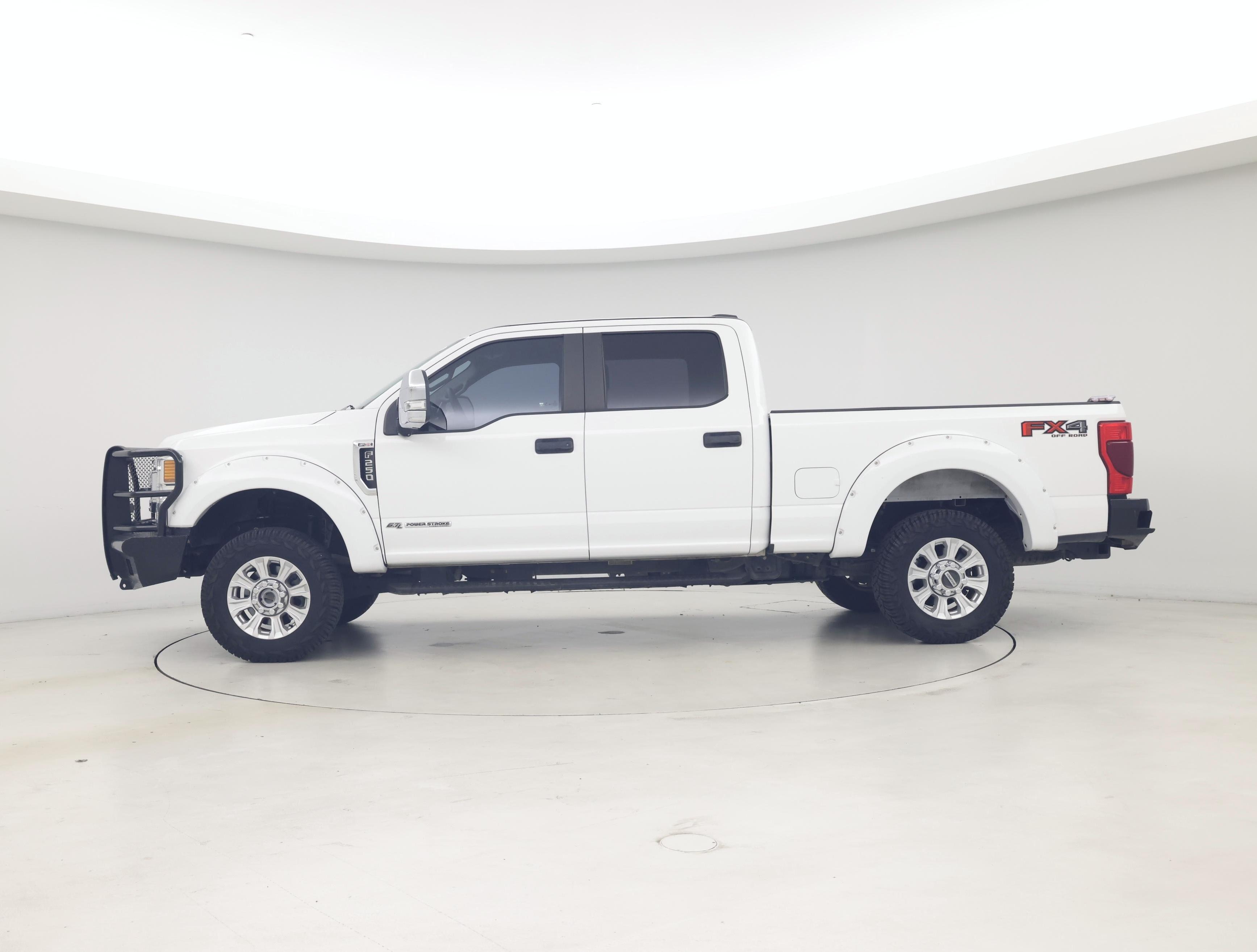 Thumbnail: 2020 Ford F-250 - 3