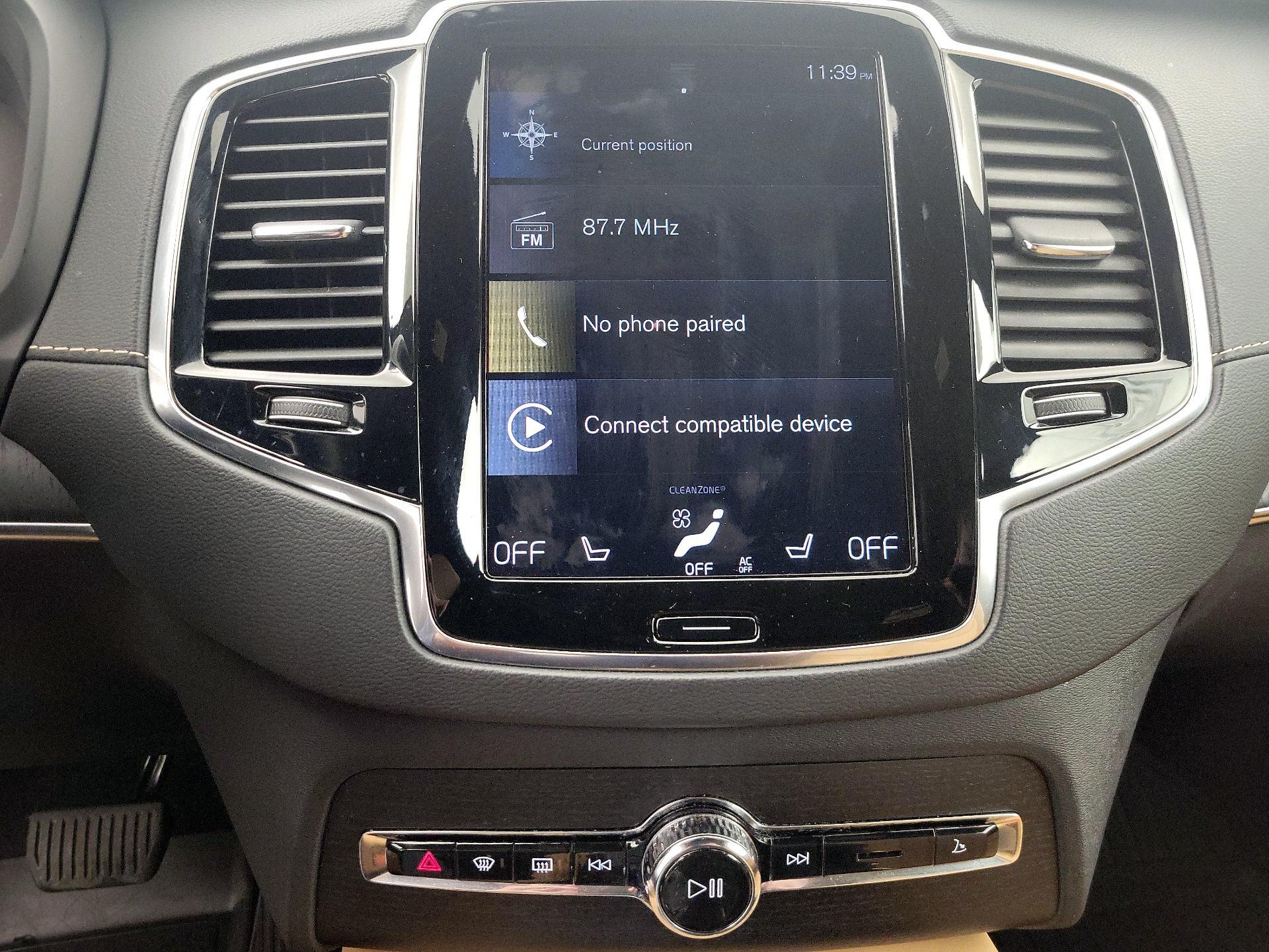 Thumbnail: 2021 Volvo XC90 - 16