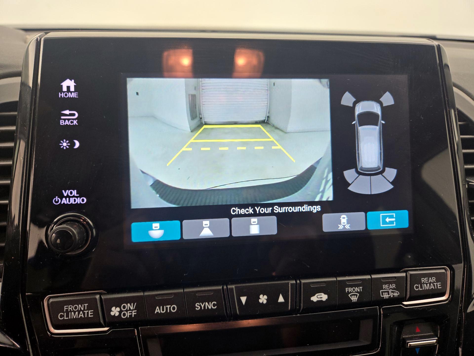 Thumbnail: 2023 Honda Odyssey - 15