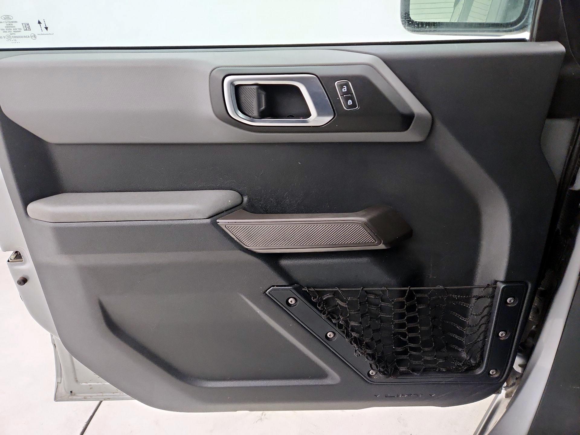 Thumbnail: 2021 Ford Bronco - 10