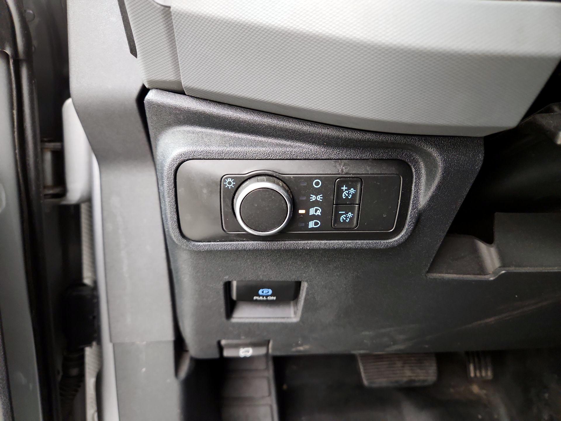 Thumbnail: 2021 Ford Bronco - 11