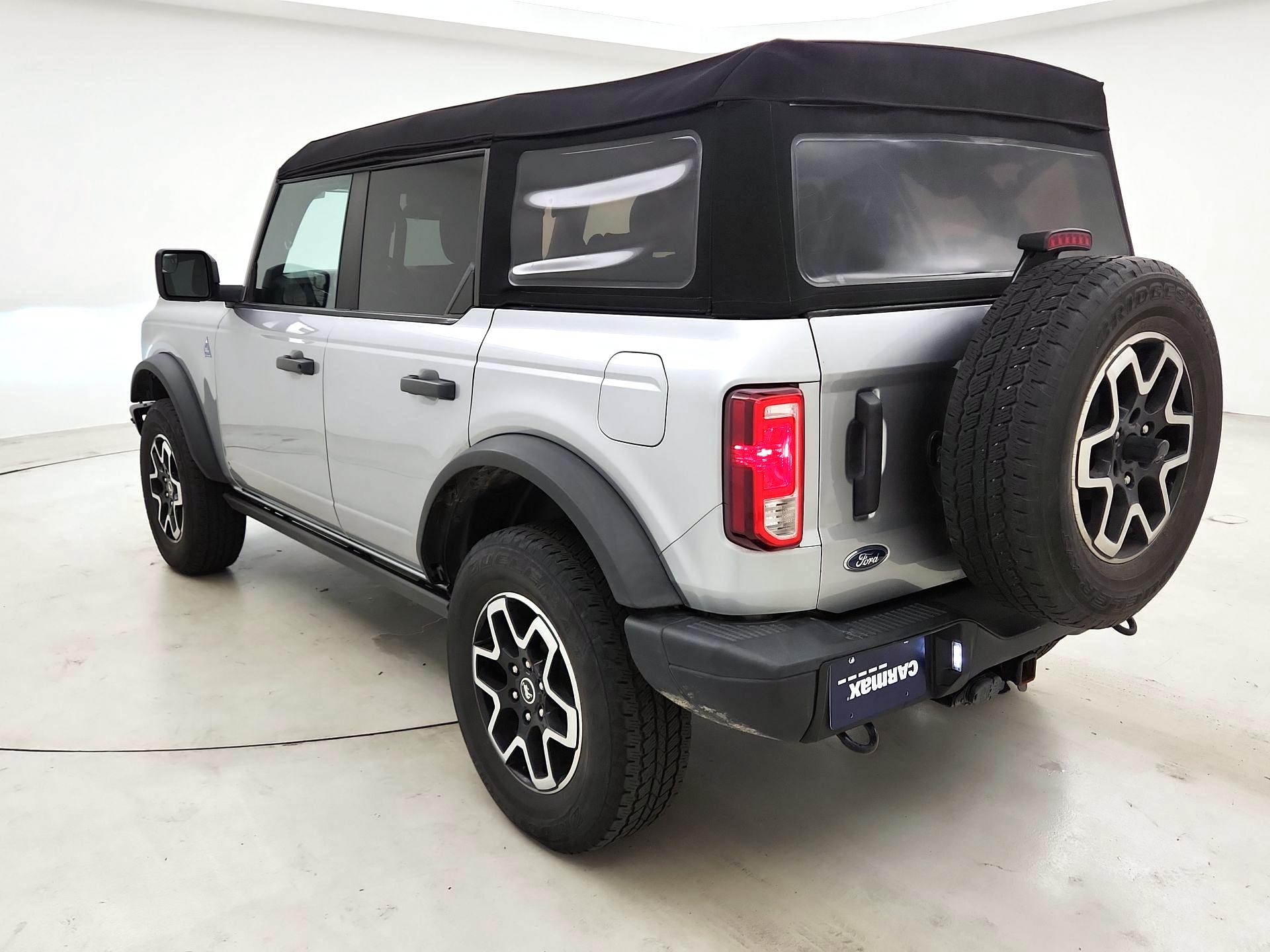 Thumbnail: 2021 Ford Bronco - 7