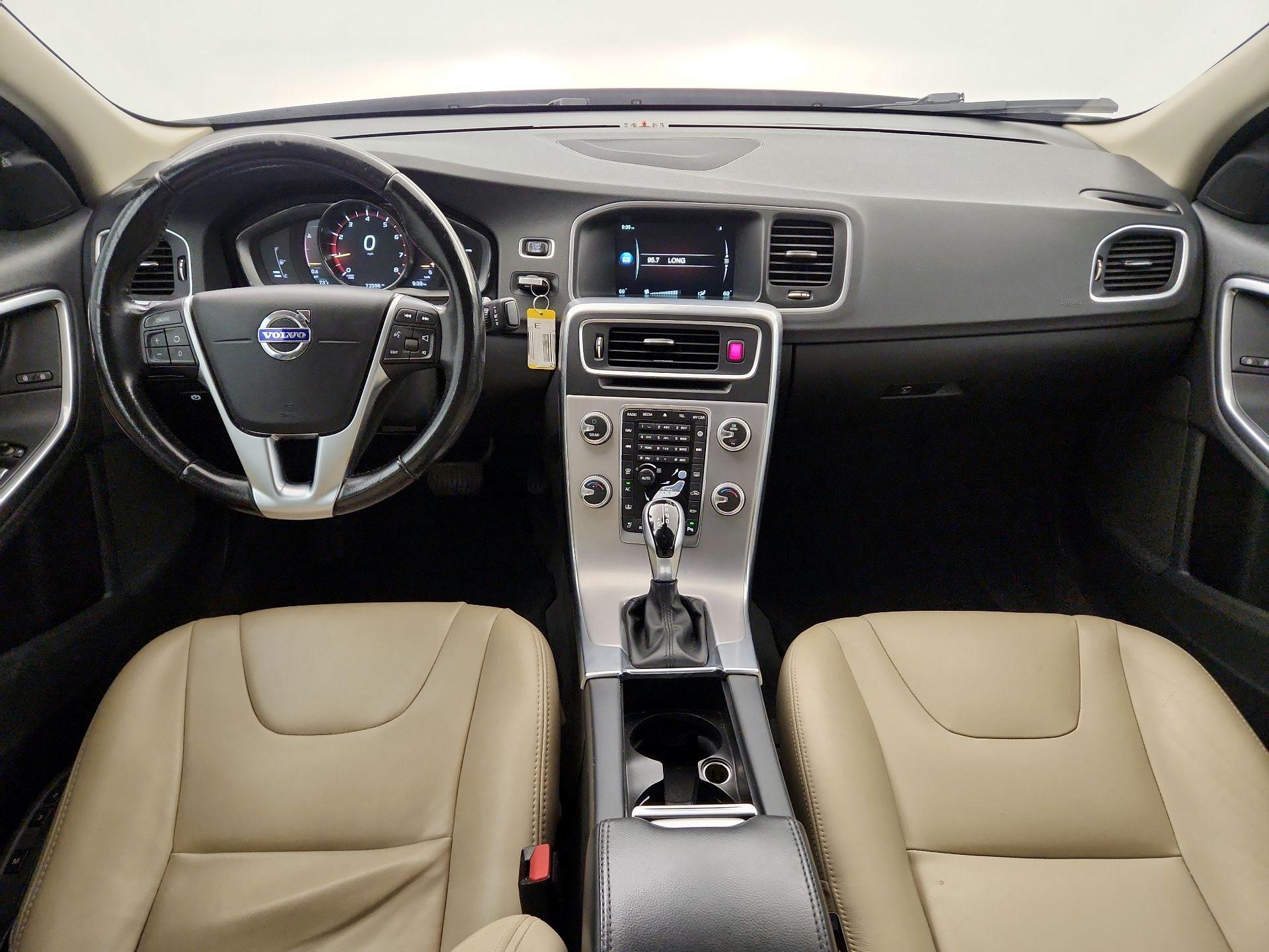 Thumbnail: 2017 Volvo S60 - 8