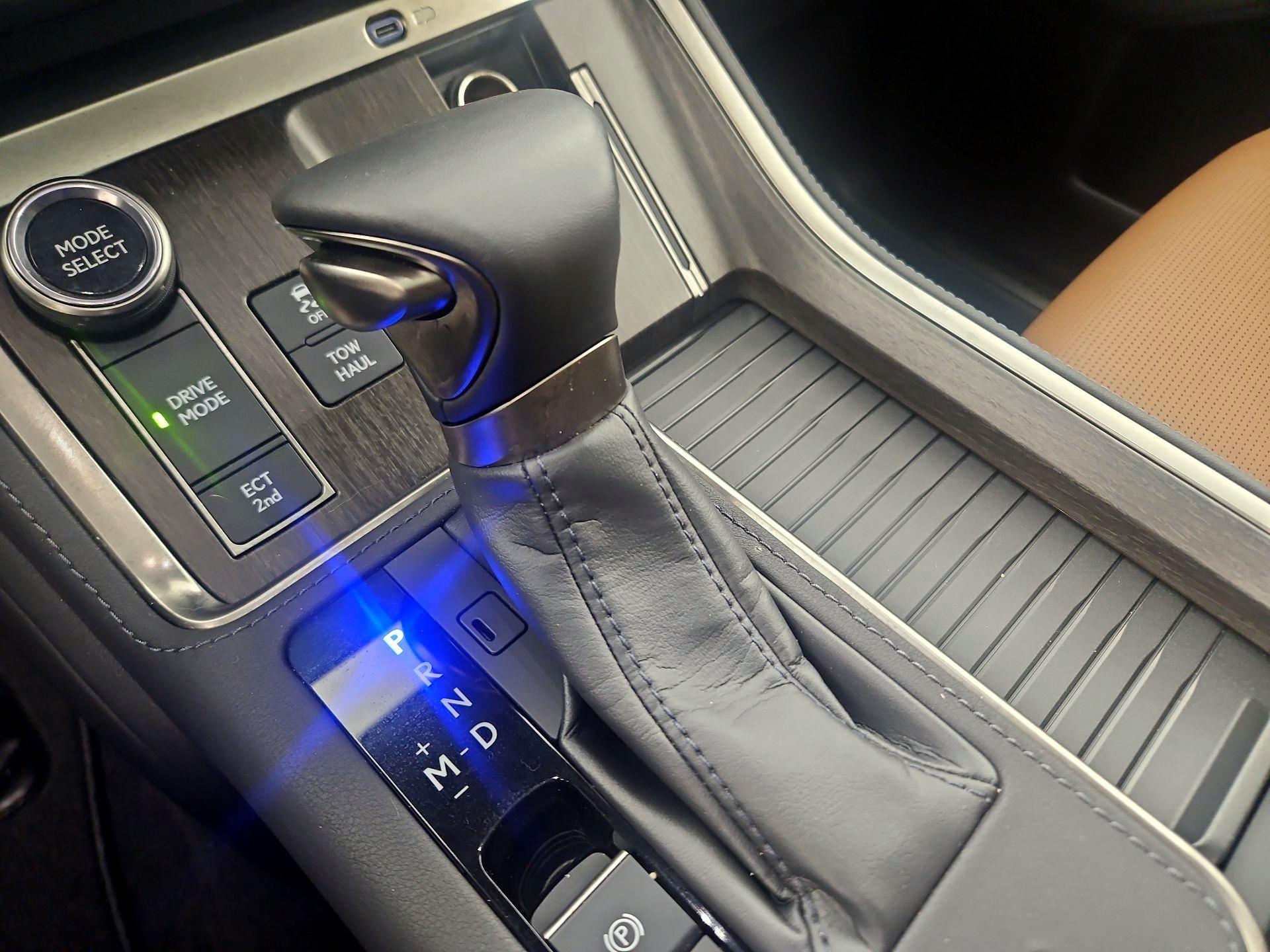 Thumbnail: 2024 Lexus GX - 17