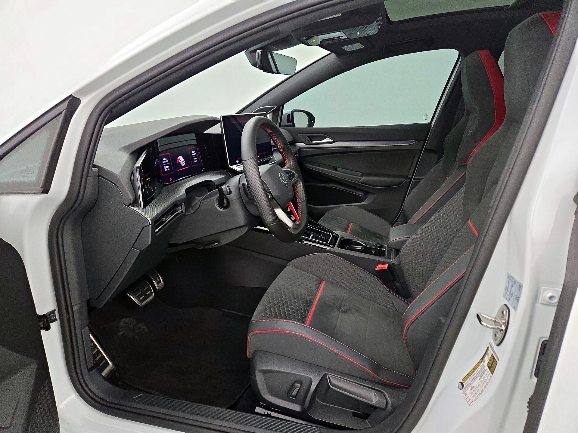 Thumbnail: 2025 Volkswagen Golf - 11