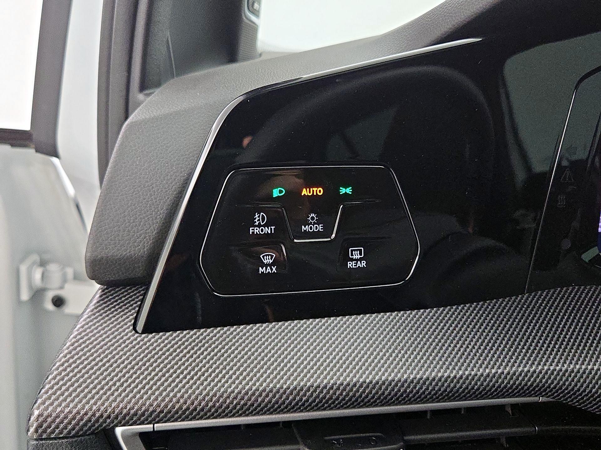 Thumbnail: 2025 Volkswagen Golf - 13