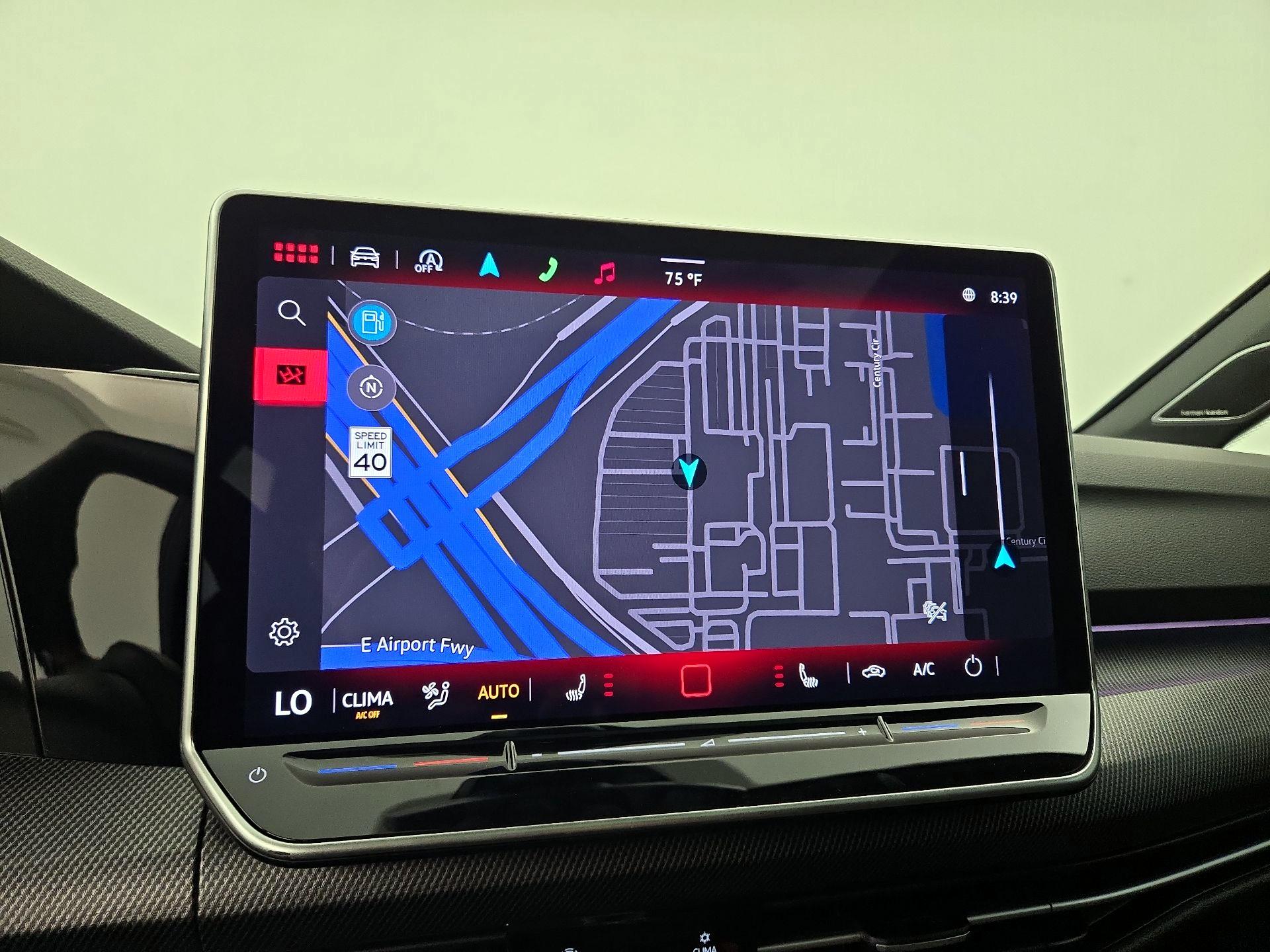 Thumbnail: 2025 Volkswagen Golf - 14