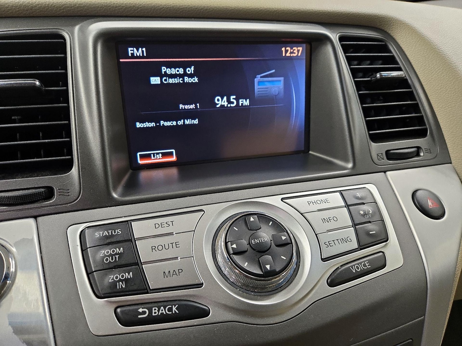 2014 Nissan Murano SV - Photo 17